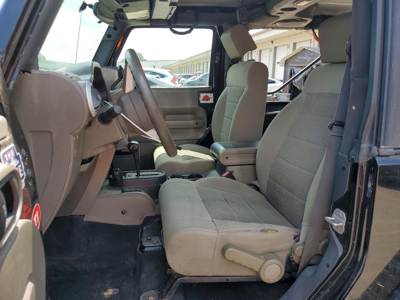 2009 Jeep Wrangler Sahara Черный vin: 1J4FA54179L700644