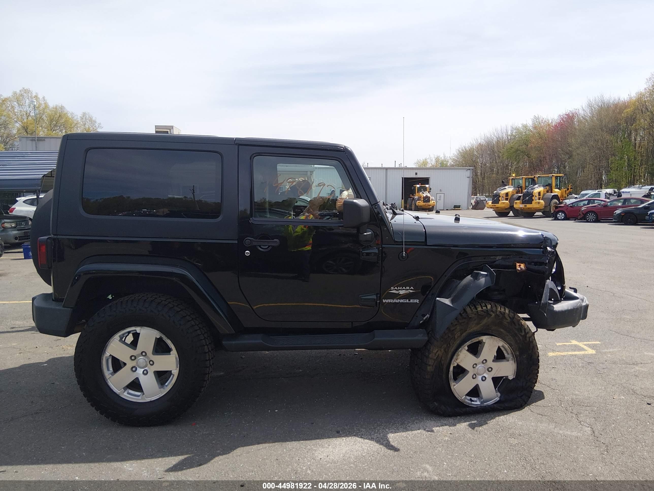 2009 Jeep Wrangler Sahara Black vin: 1J4FA54179L775165
