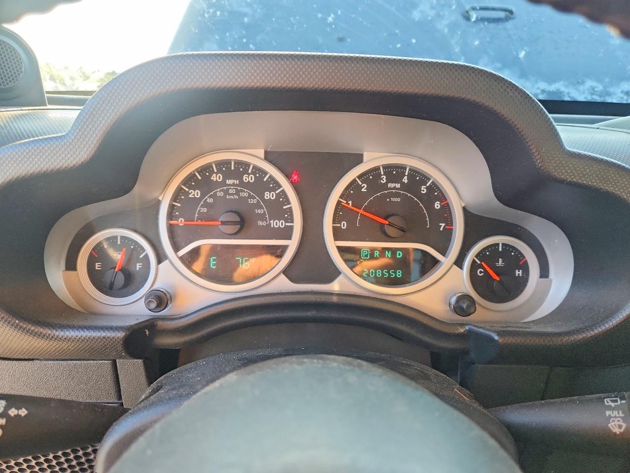2007 Jeep Wrangler Sahara Black vin: 1J4FA54187L202045