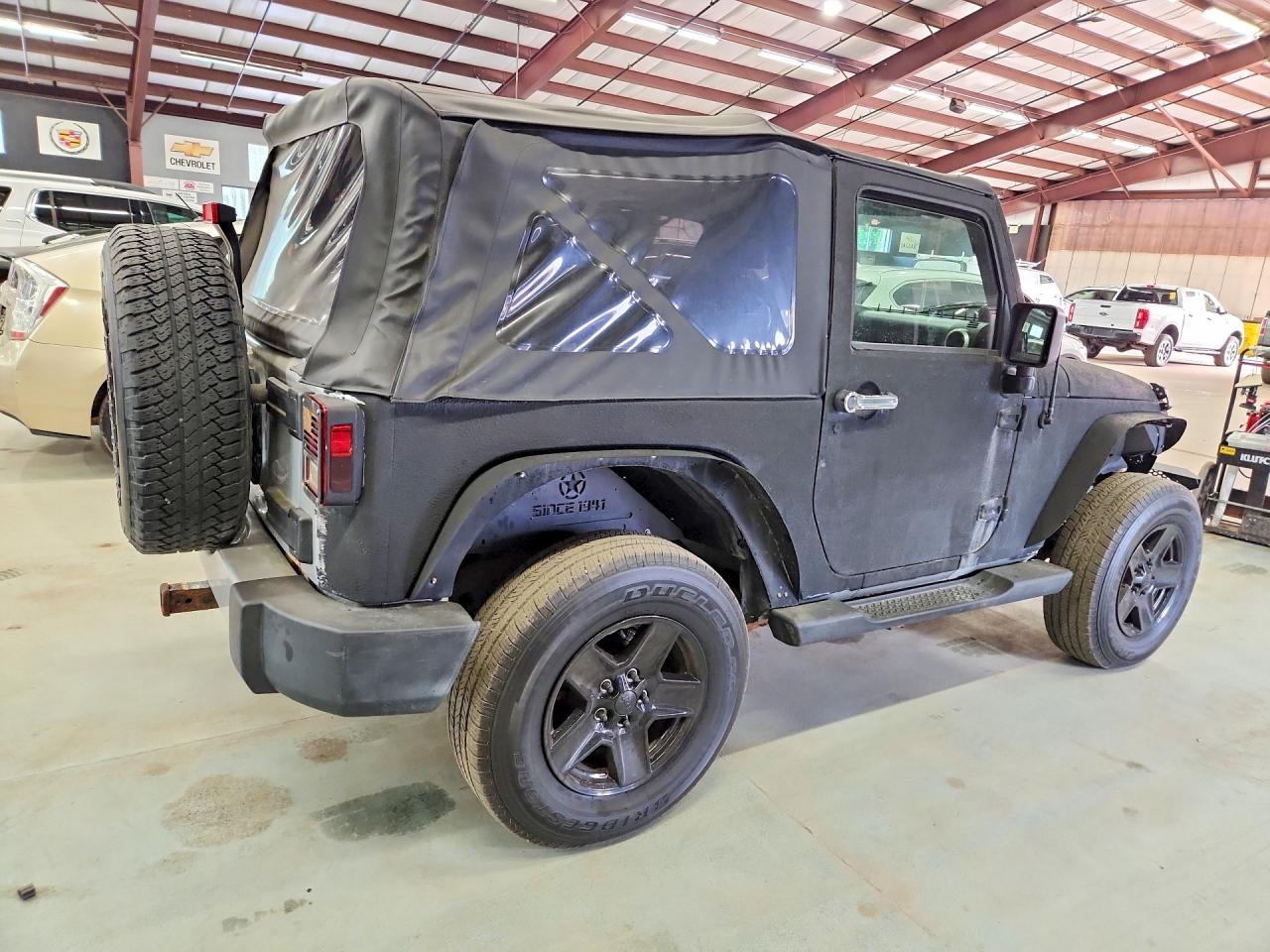 2009 Jeep Wrangler Sahara Black vin: 1J4FA54189L709188