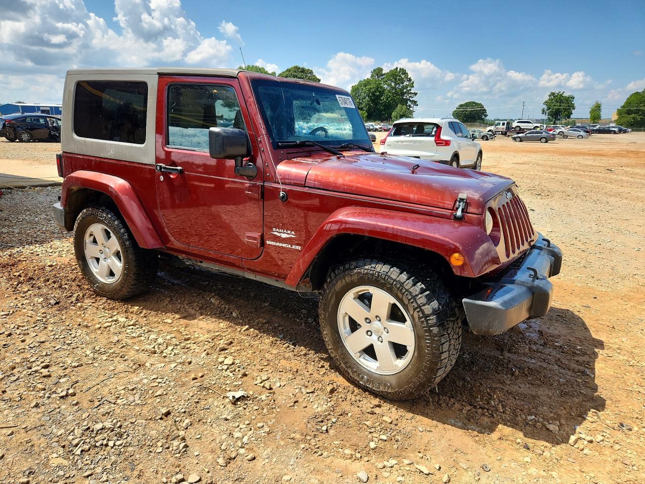 2007 Jeep Wrangler Sahara Maroon vin: 1J4FA54197L177091