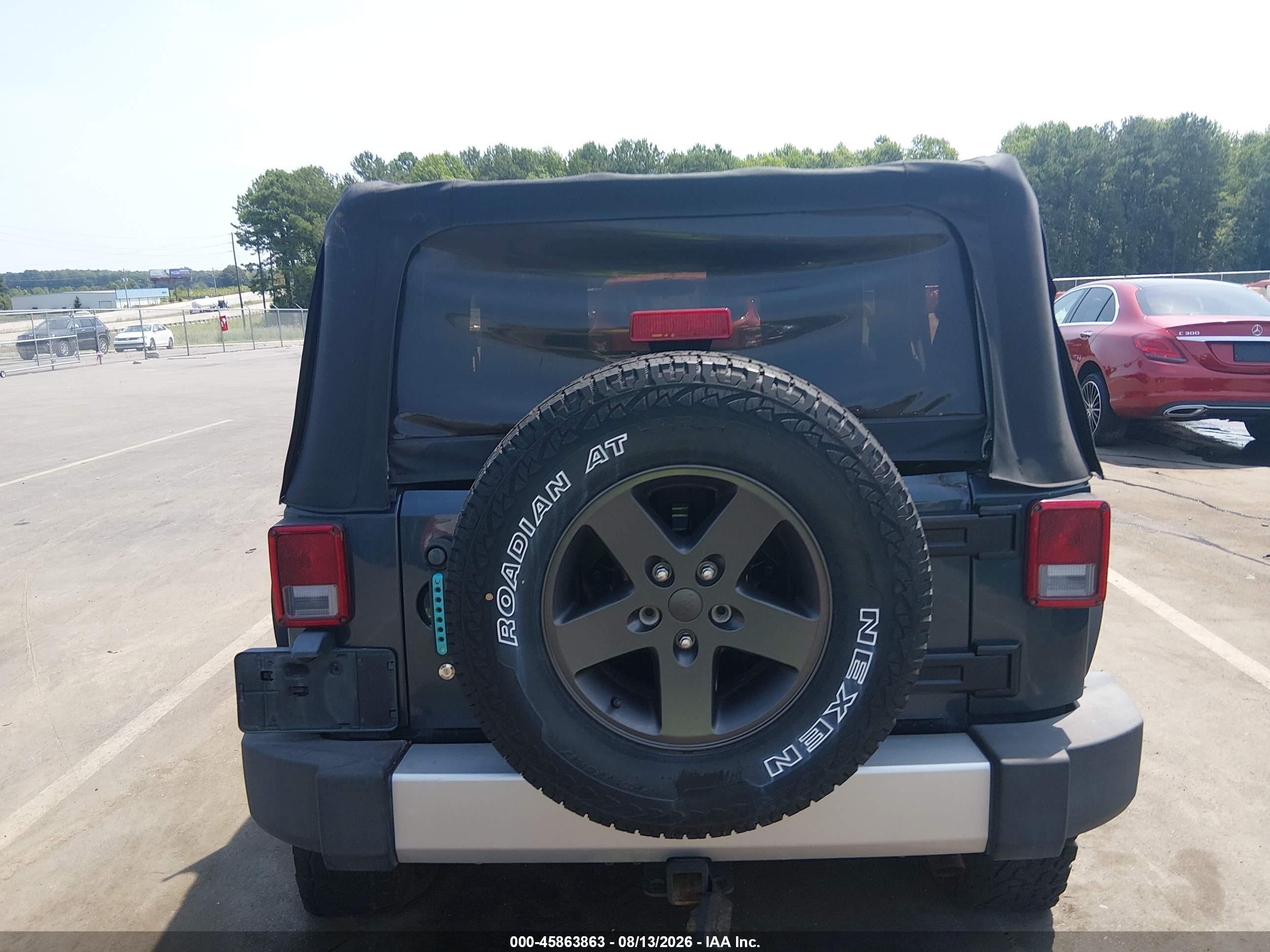 2008 Jeep Wrangler Sahara Blue vin: 1J4FA54198L538949