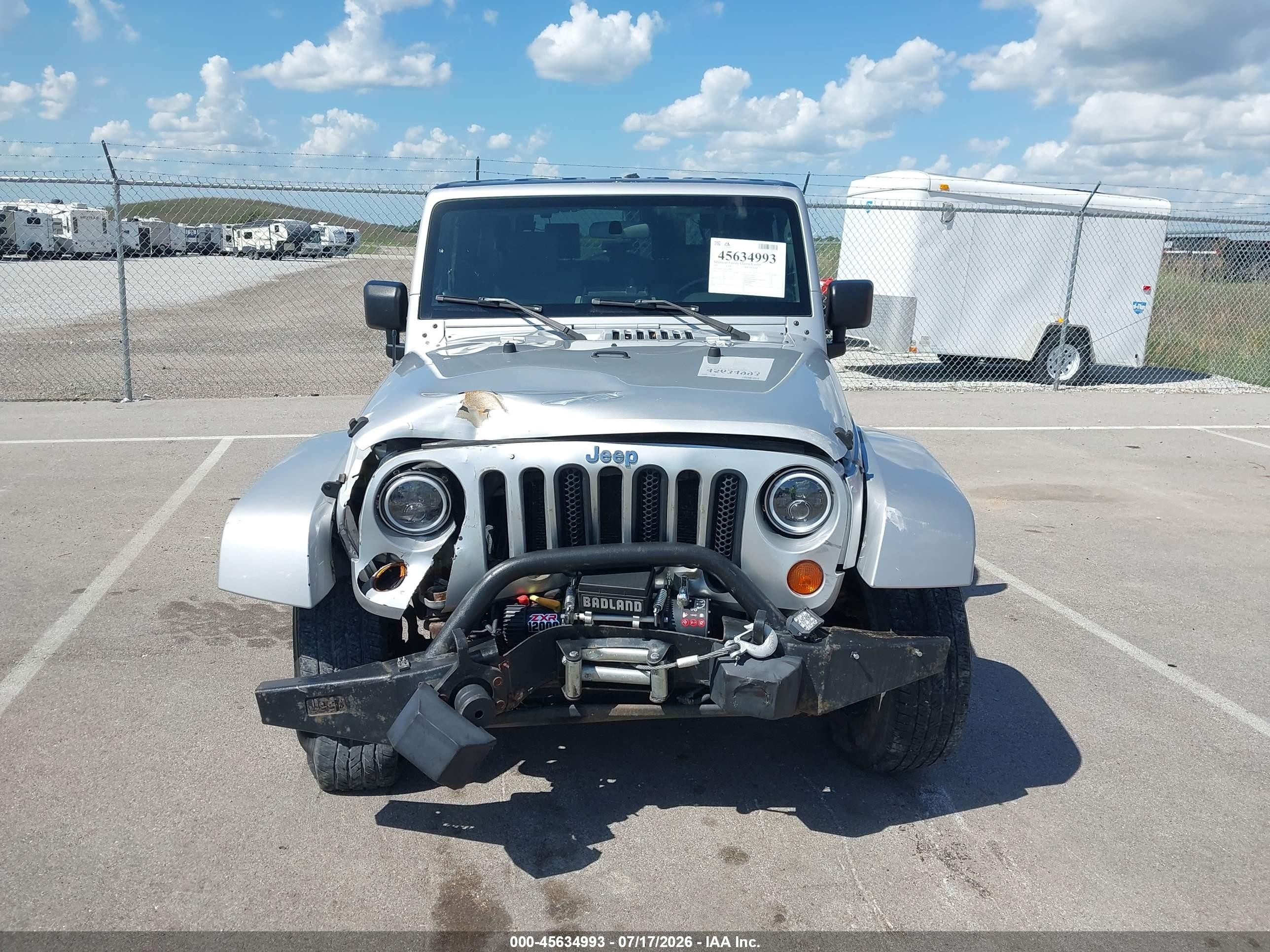 2007 Jeep Wrangler Sahara Серебряный vin: 1J4FA541X7L126182