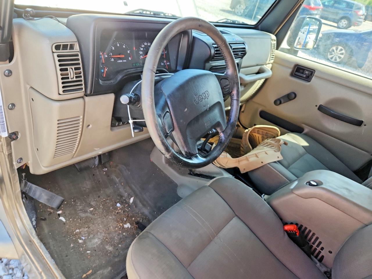 2004 Jeep Wrangler / Tj Sahara Tan vin: 1J4FA59S14P712680