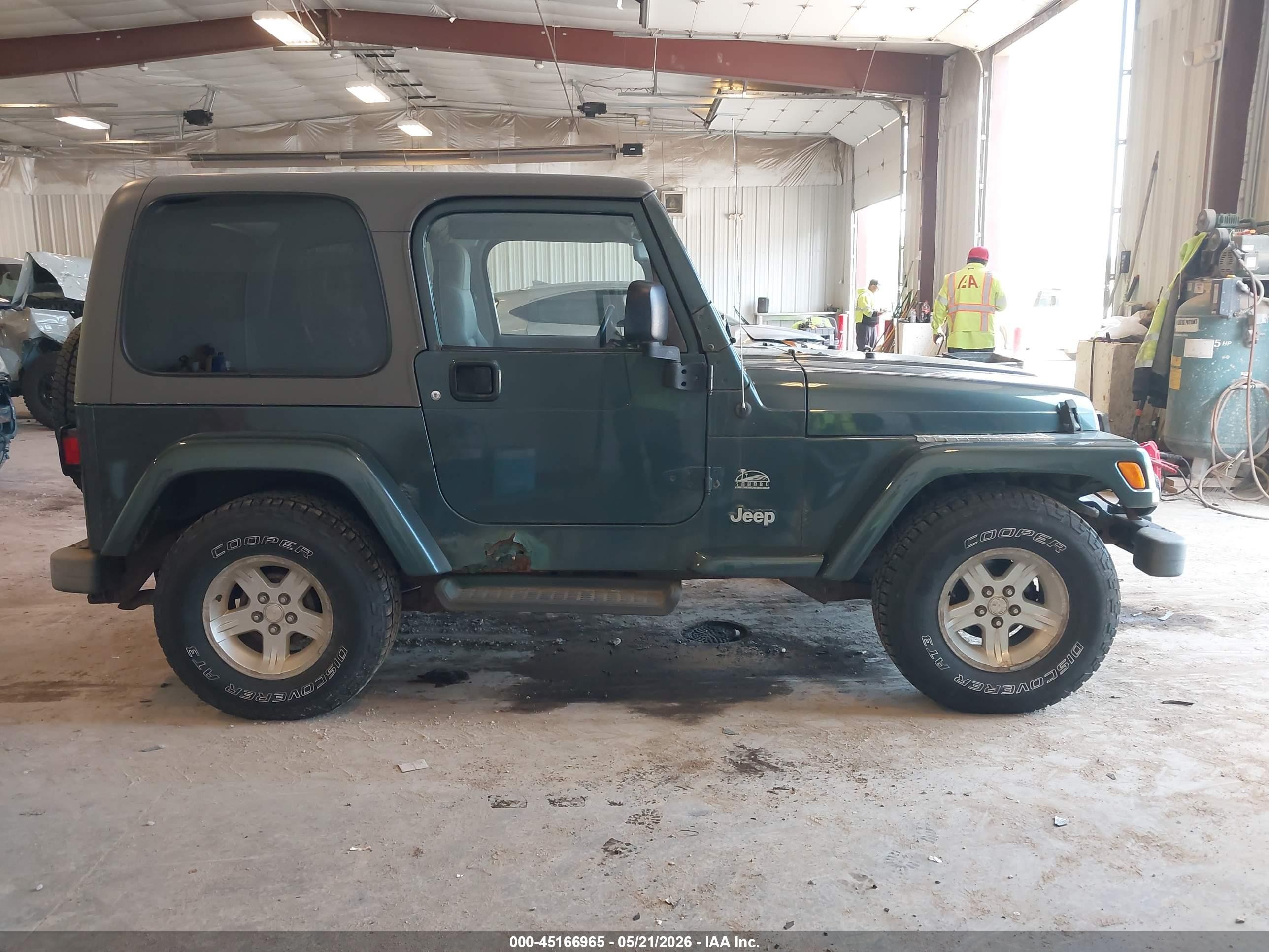 2004 Jeep Tj Sahara Зеленый vin: 1J4FA59S14P741841