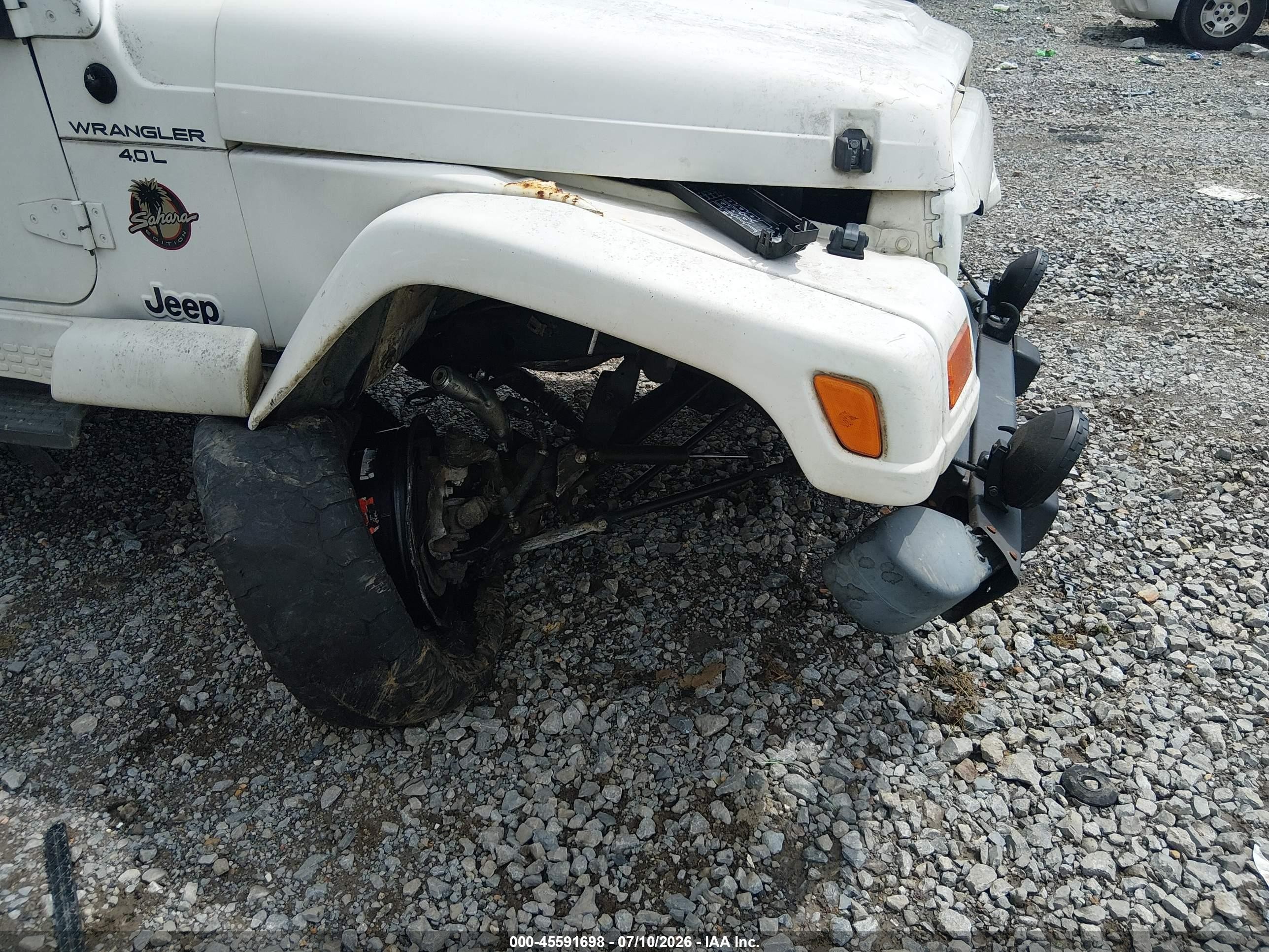 2000 Jeep Wrangler Sahara White vin: 1J4FA59S1YP701023