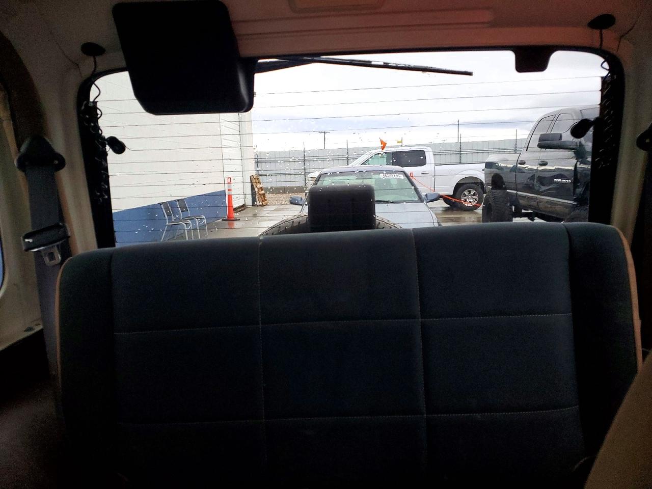2000 Jeep Wrangler / Tj Sahara Black vin: 1J4FA59S2YP786874