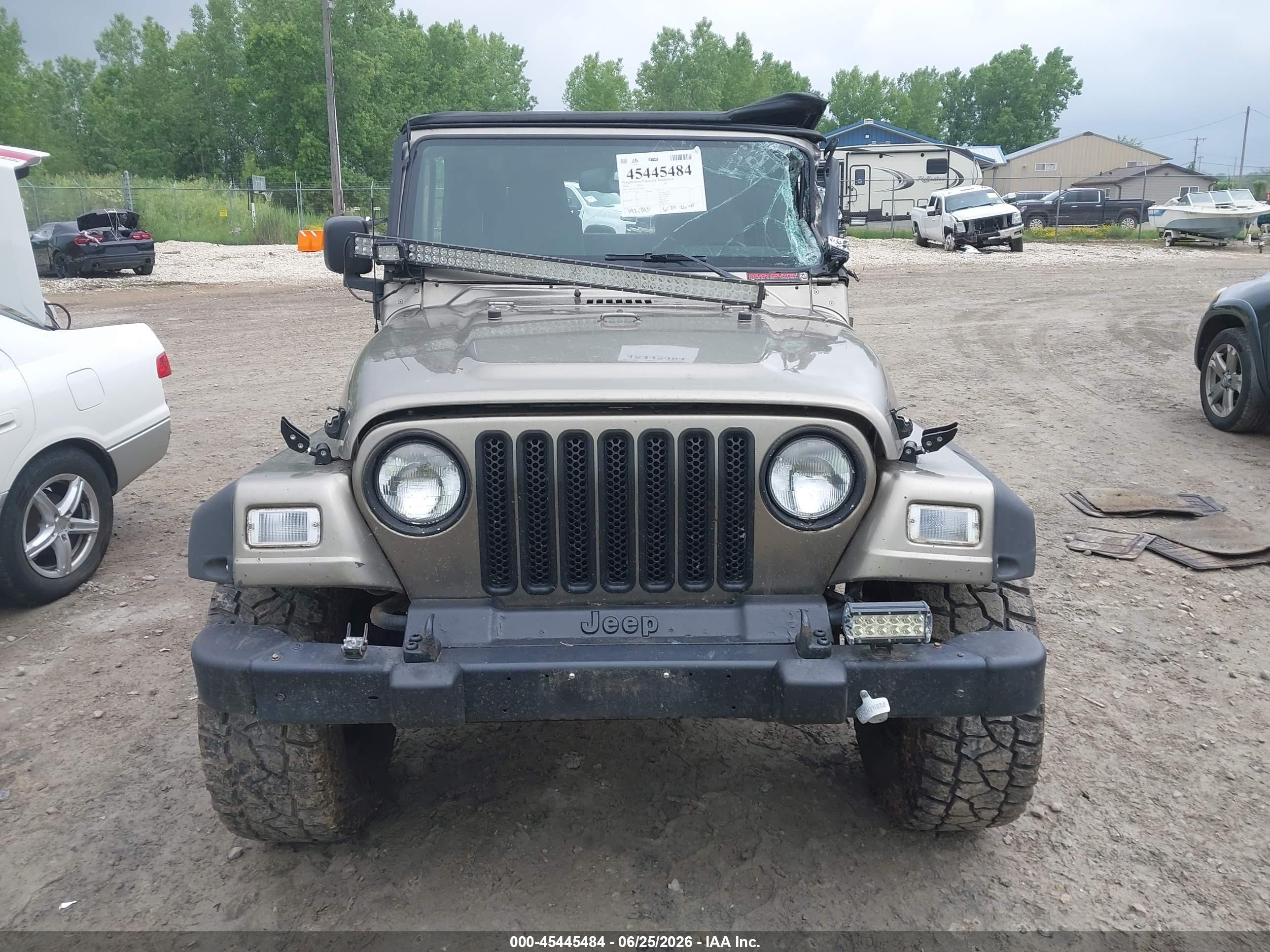 2004 Jeep Tj Sahara Champagne vin: 1J4FA59S44P744989