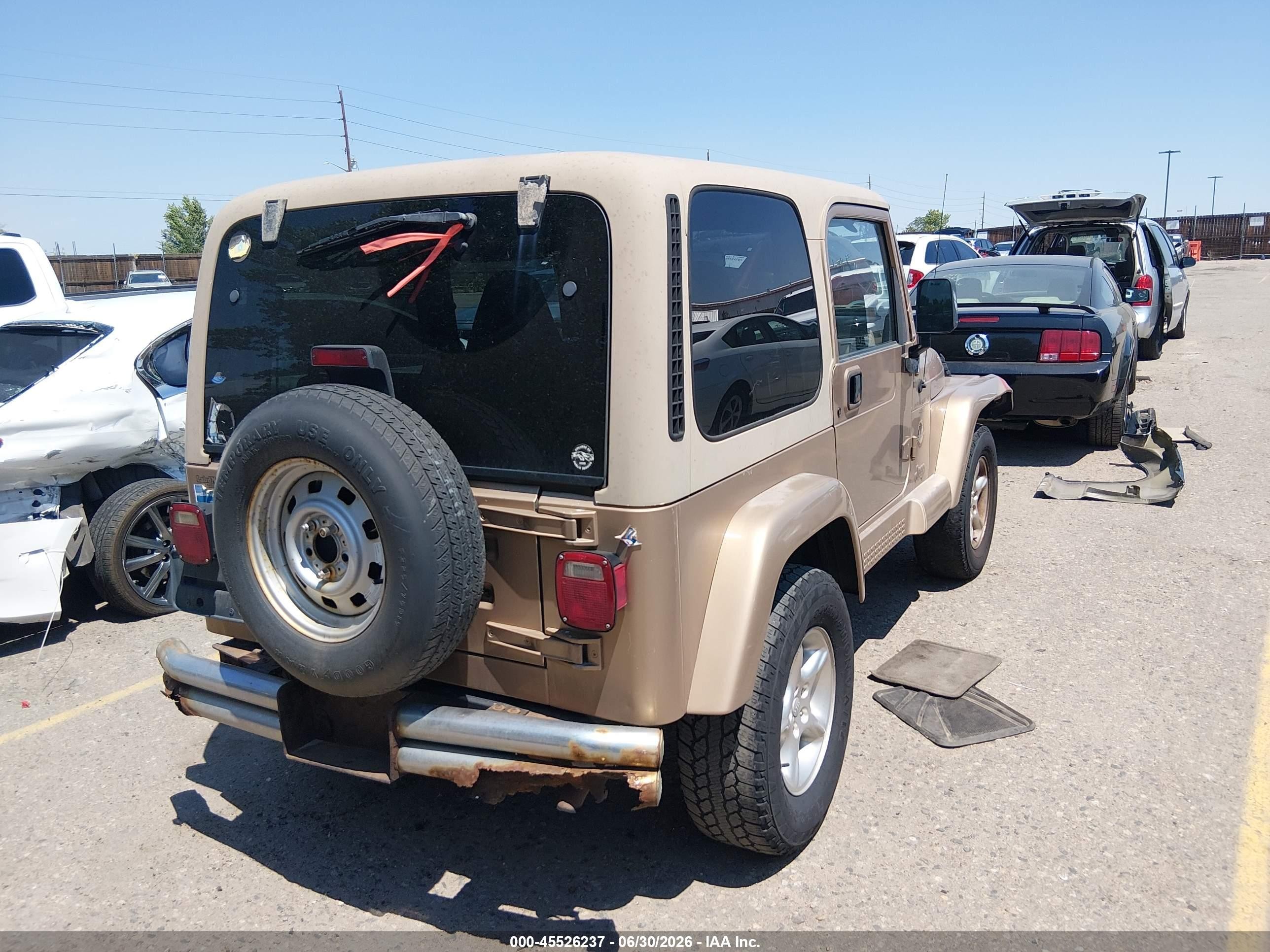 2000 Jeep Wrangler Sahara Tan vin: 1J4FA59S4YP749311