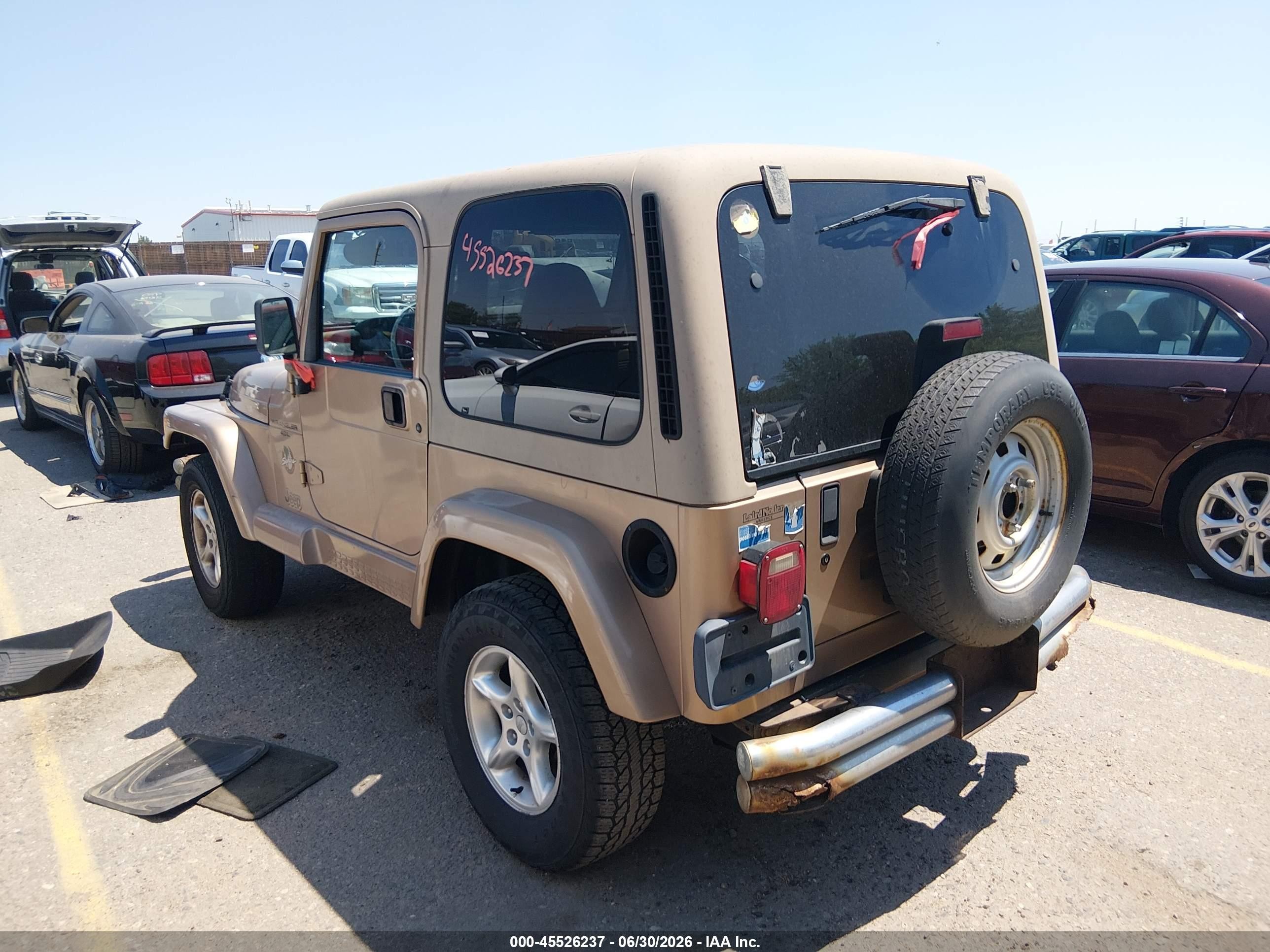 2000 Jeep Wrangler Sahara Tan vin: 1J4FA59S4YP749311