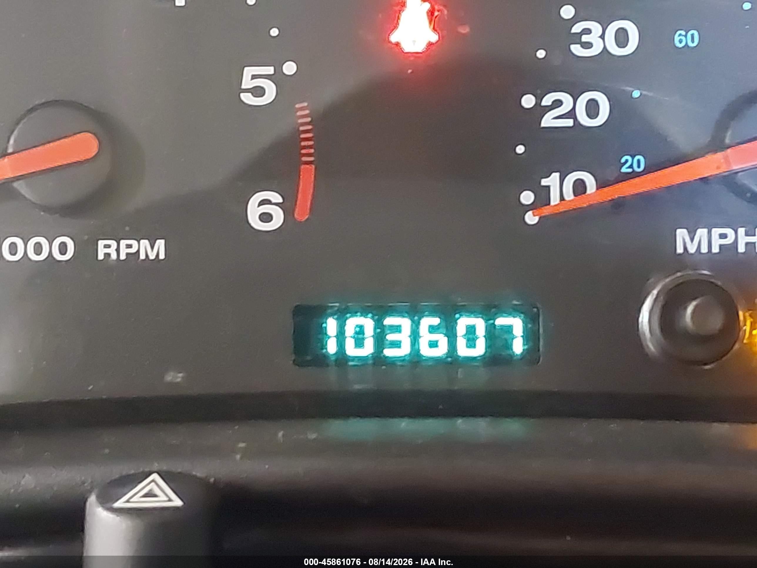 2004 Jeep Wrangler Sahara Желто-коричневый vin: 1J4FA59S64P757582
