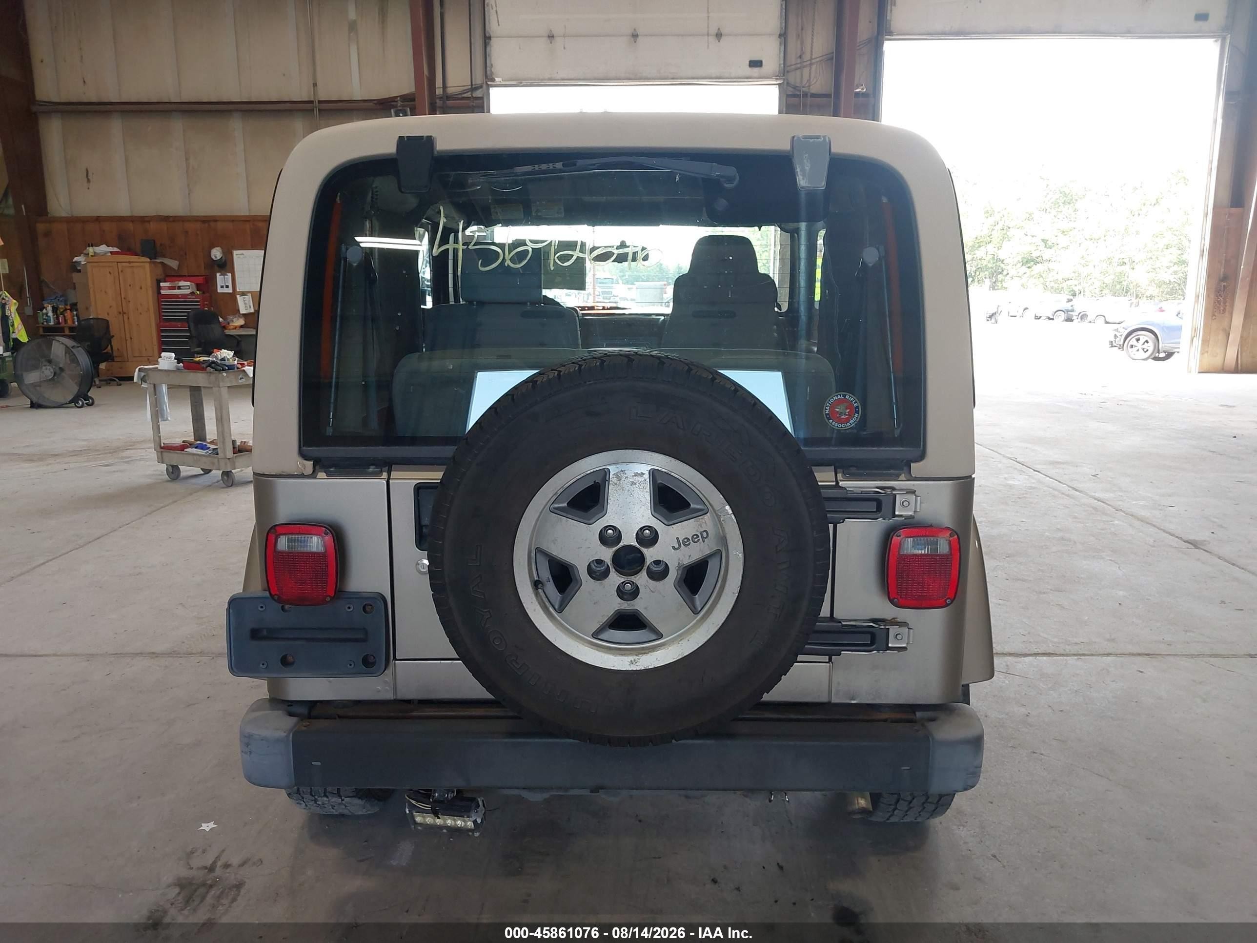 2004 Jeep Wrangler Sahara Желто-коричневый vin: 1J4FA59S64P757582