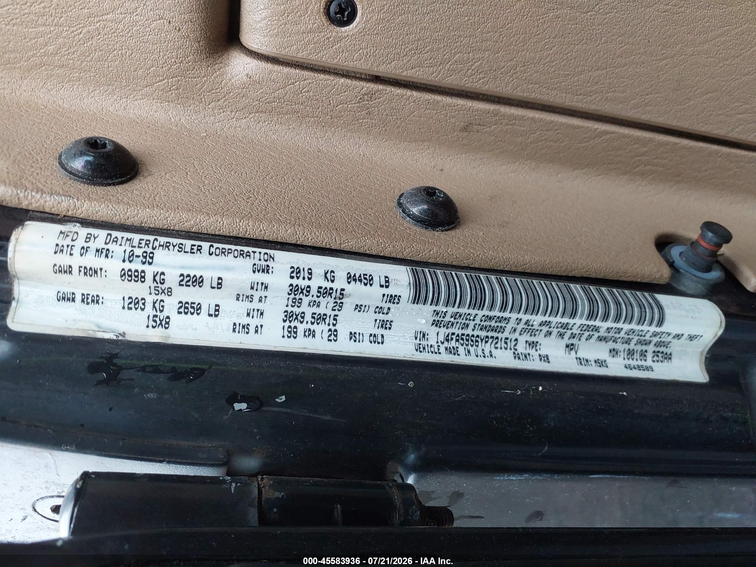 2000 Jeep Wrangler Sahara Black vin: 1J4FA59S6YP721512