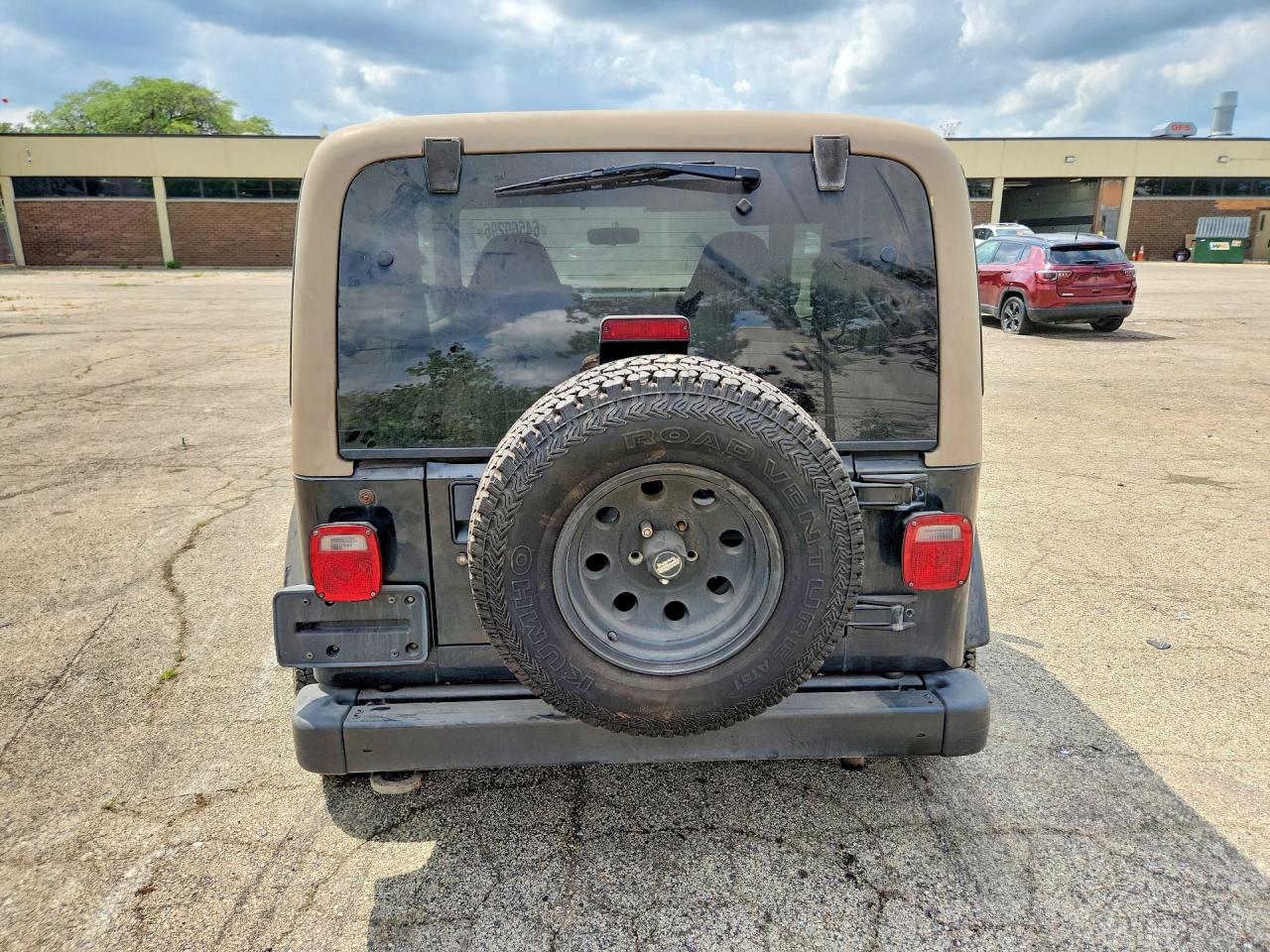 2000 Jeep Wrangler / Tj Sahara Black vin: 1J4FA59S6YP778745