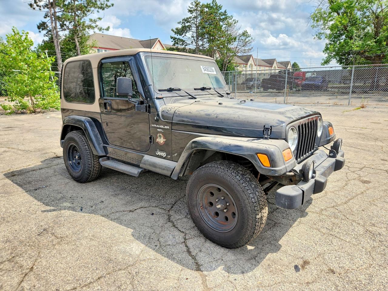 2000 Jeep Wrangler / Tj Sahara Black vin: 1J4FA59S6YP778745