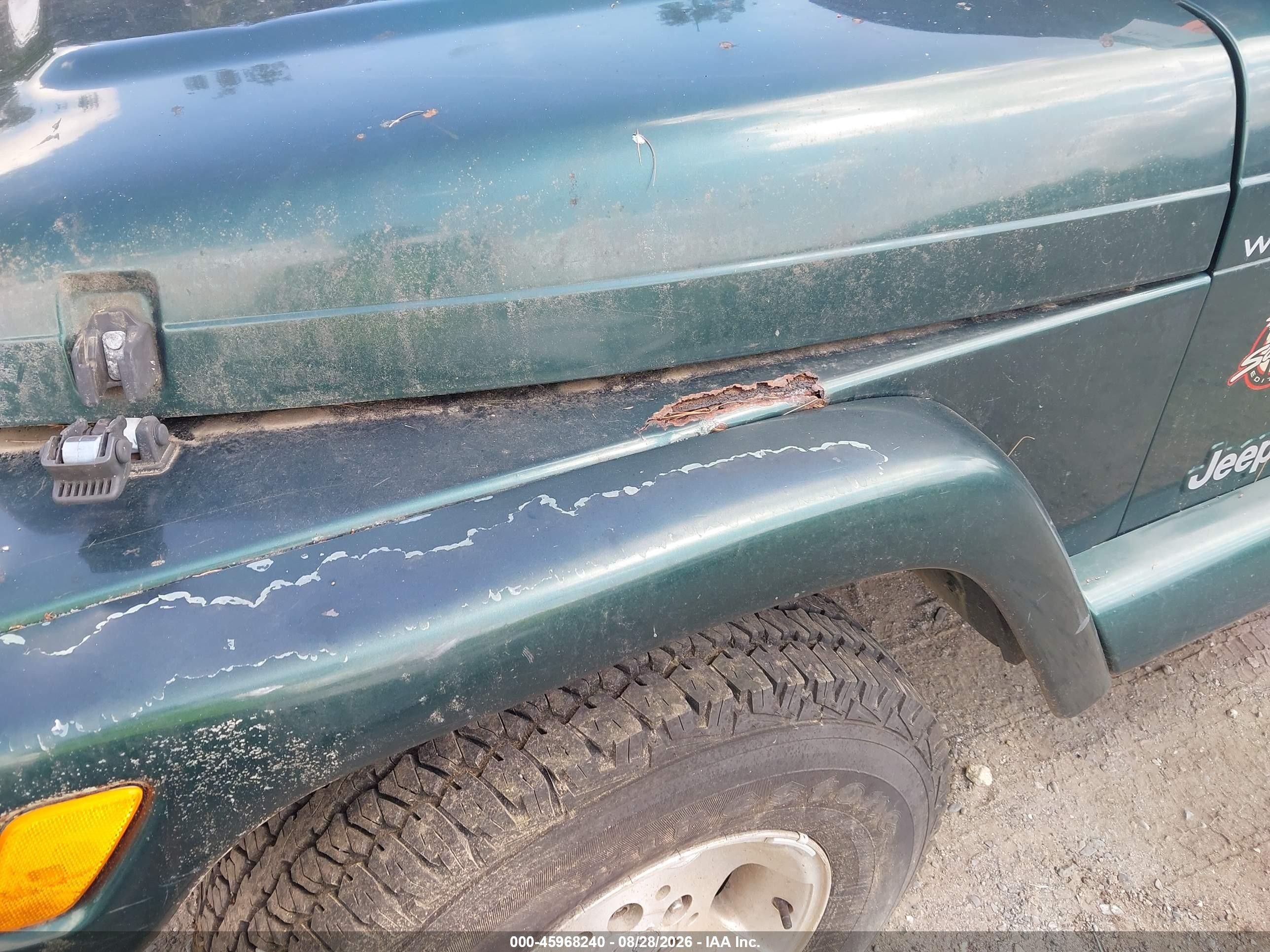 2000 Jeep Wrangler Sahara Green vin: 1J4FA59S9YP753779