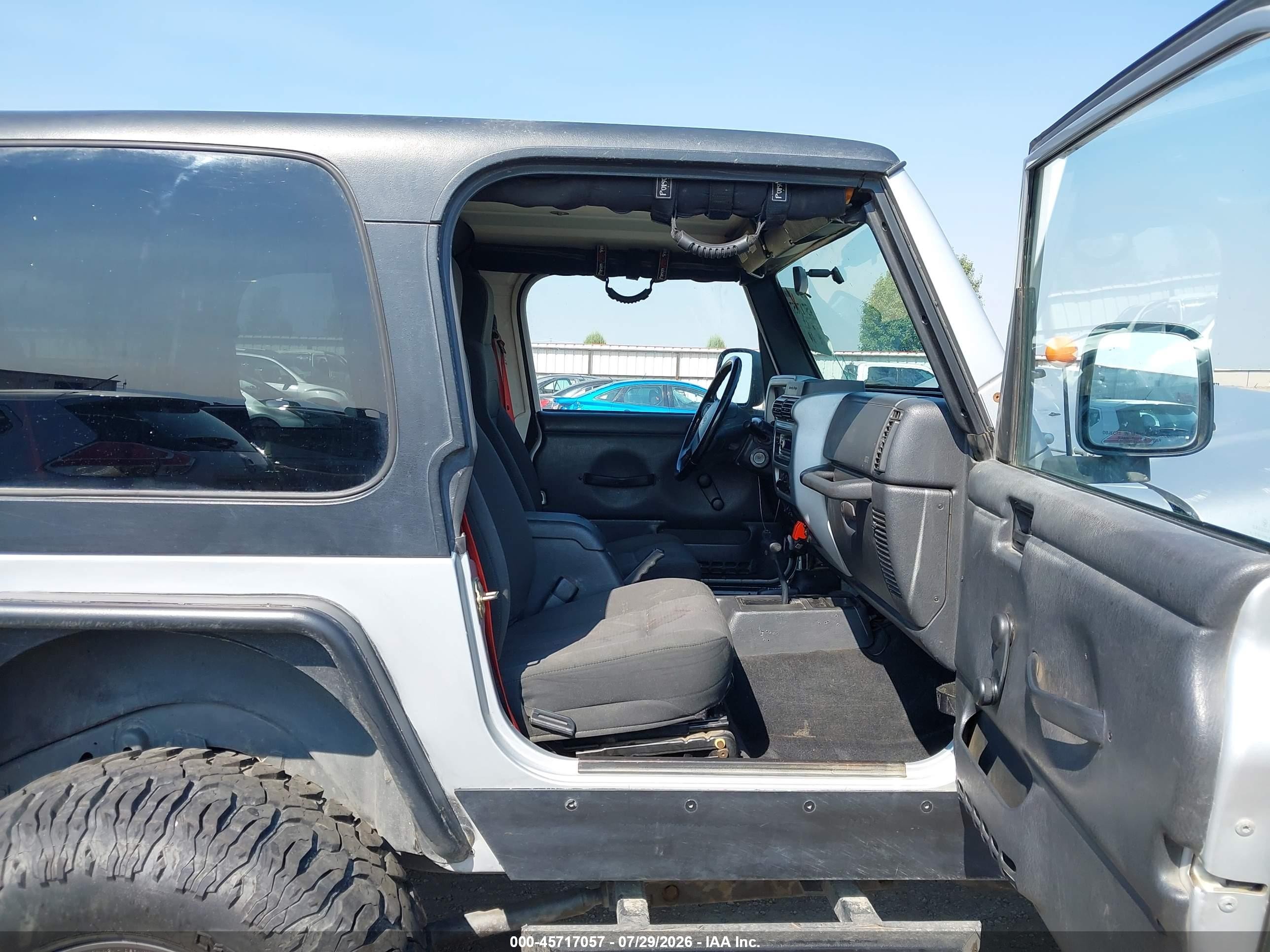 2003 Jeep Wrangler Rubicon Silver vin: 1J4FA69S03P375388