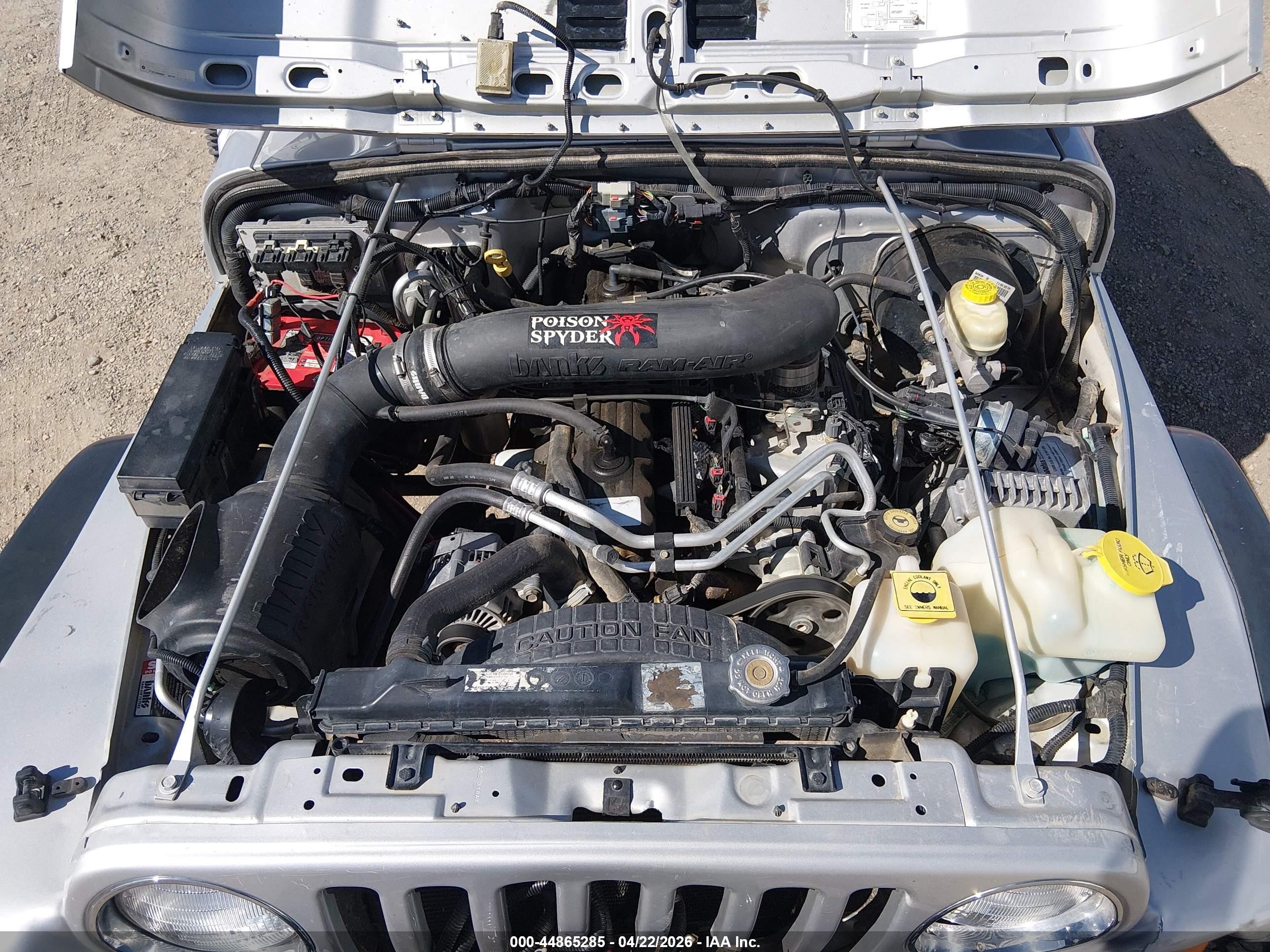 2004 Jeep Wrangler Rubicon Silver vin: 1J4FA69S34P735299
