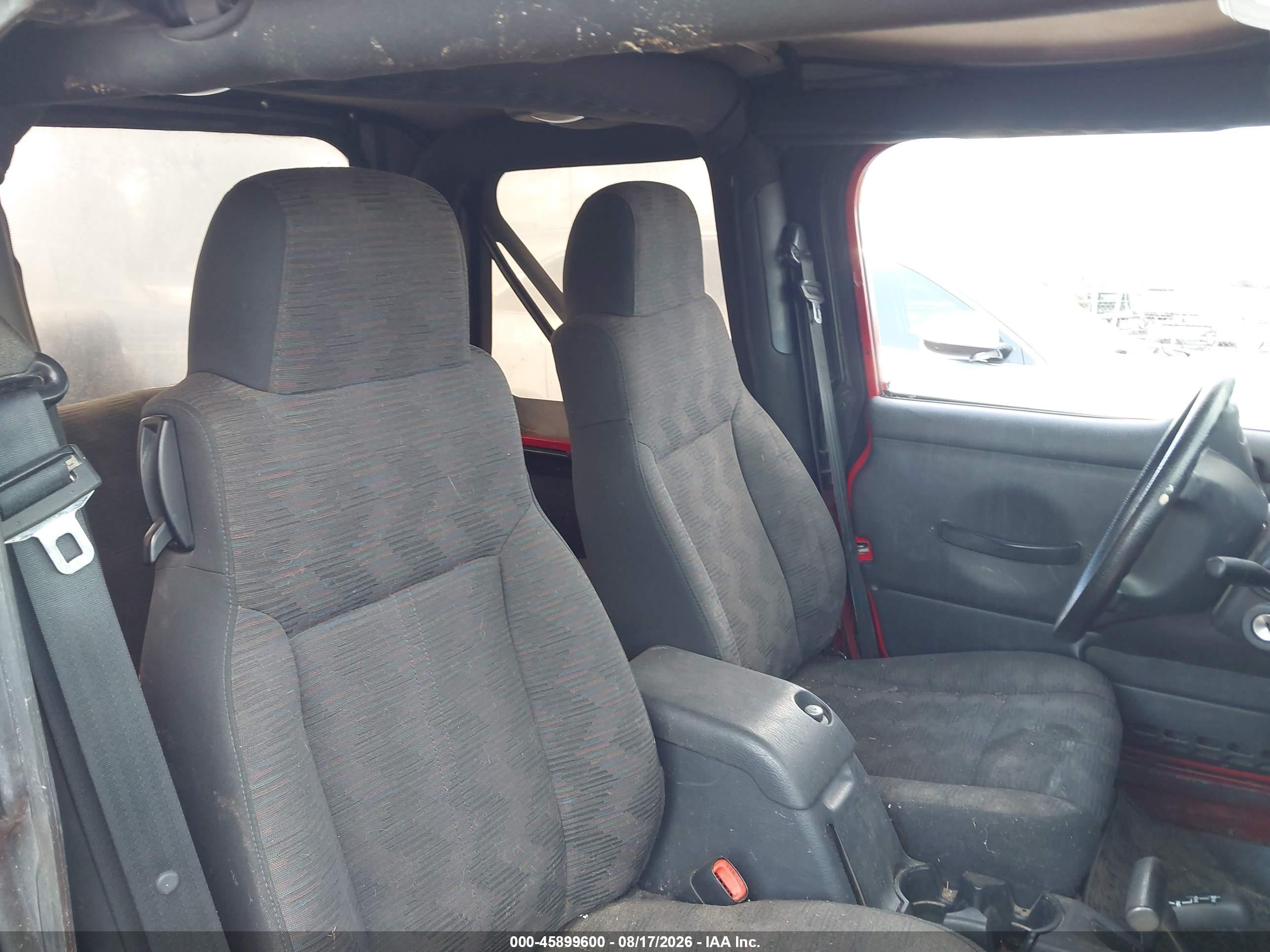 2004 Jeep Wrangler Rubicon Red vin: 1J4FA69S44P708337