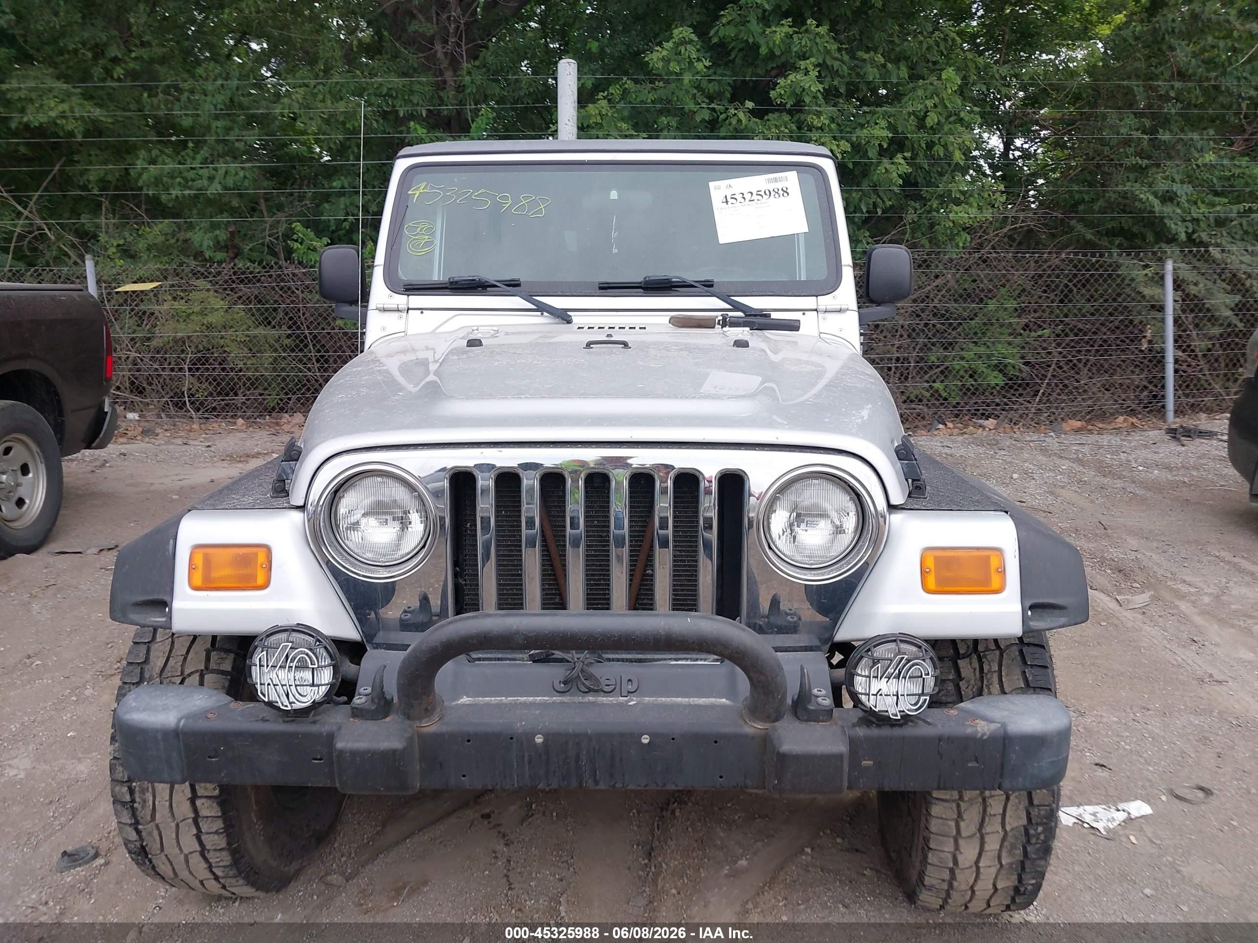 2005 Jeep Wrangler Rubicon Серебряный vin: 1J4FA69S45P318002