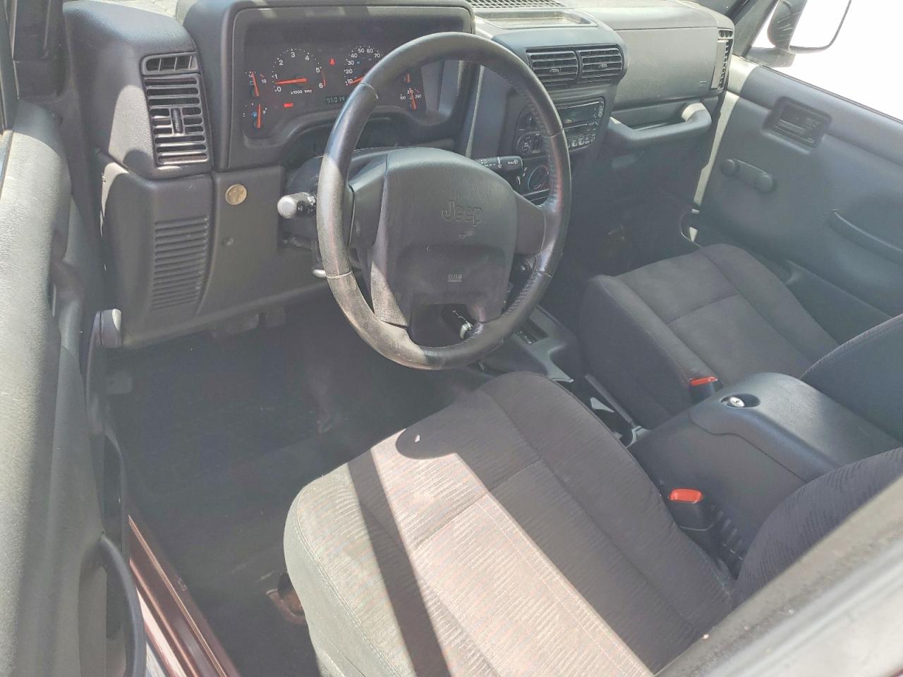 2003 Jeep Wrangler / Tj Rubicon Burgundy vin: 1J4FA69S53P333668