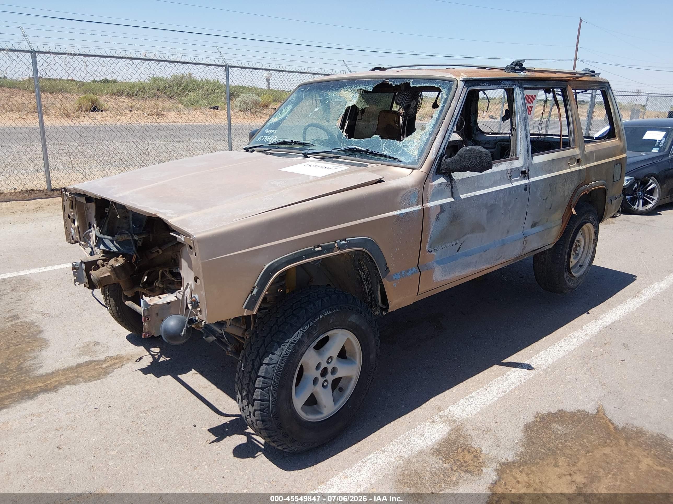2000 Jeep Cherokee Rhd Rural Letter Carrier Tan vin: 1J4FB28S3YL242467