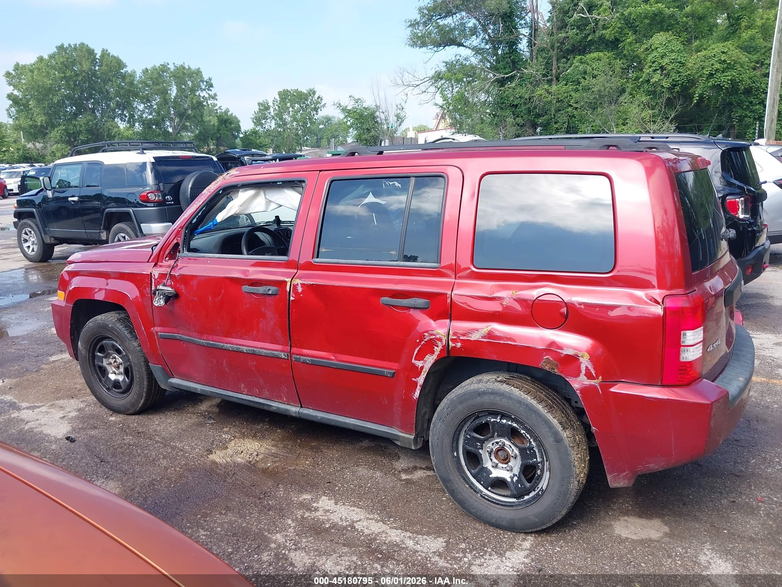2009 Jeep Patriot Sport Red vin: 1J4FF28B09D205781