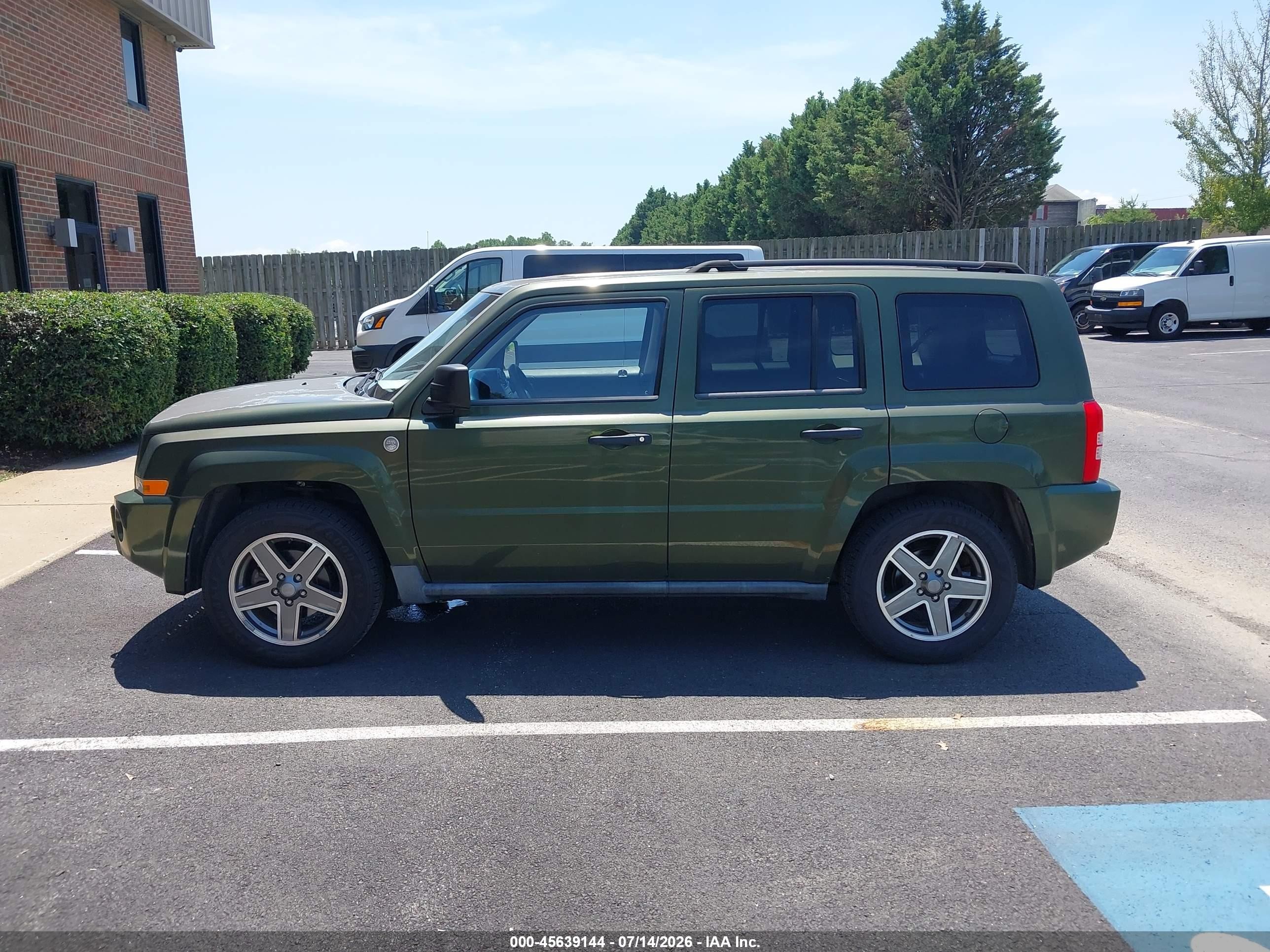 2009 Jeep Patriot Sport Green vin: 1J4FF28B19D250101