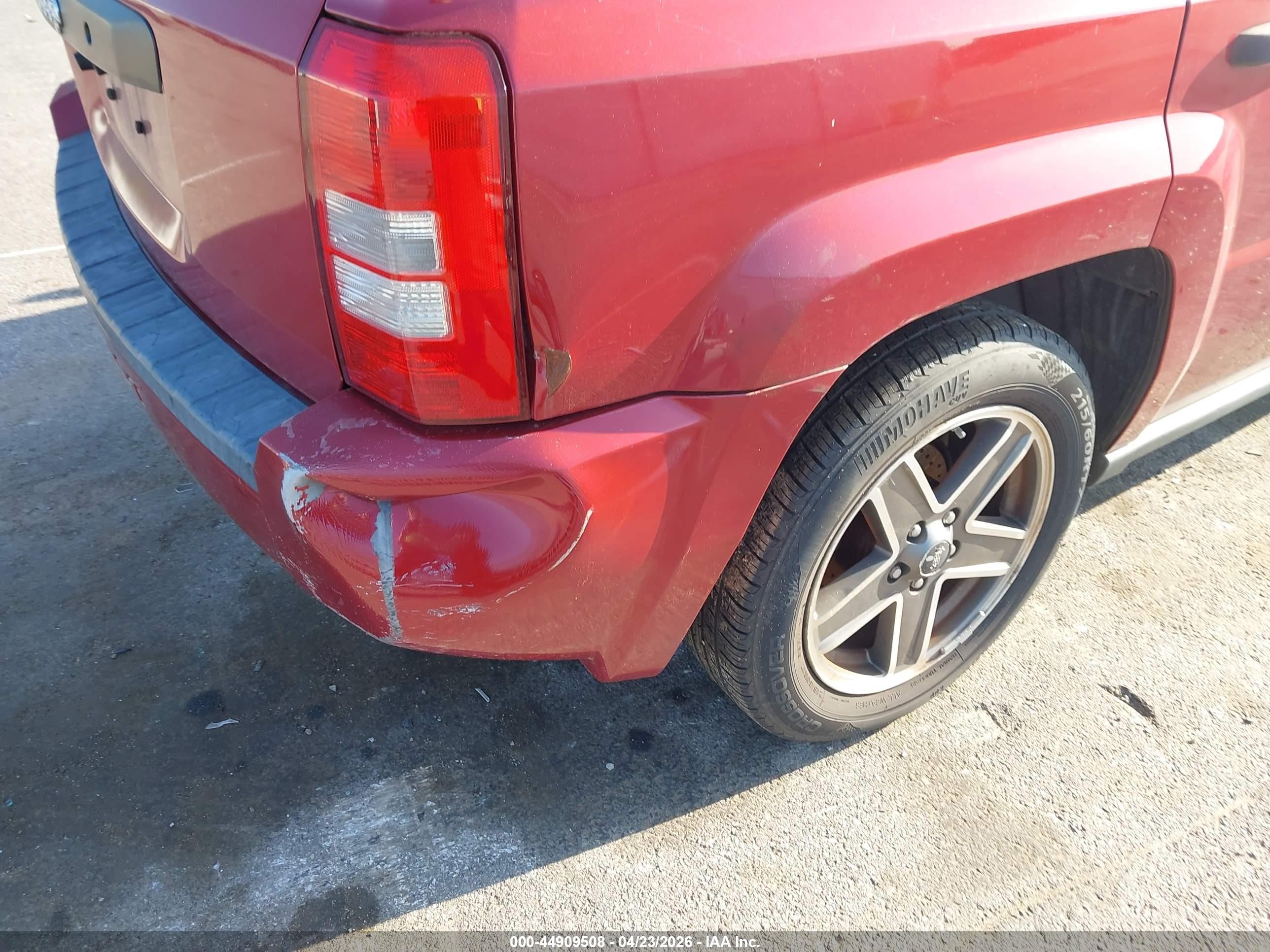2009 Jeep Patriot Sport Red vin: 1J4FF28B39D218735