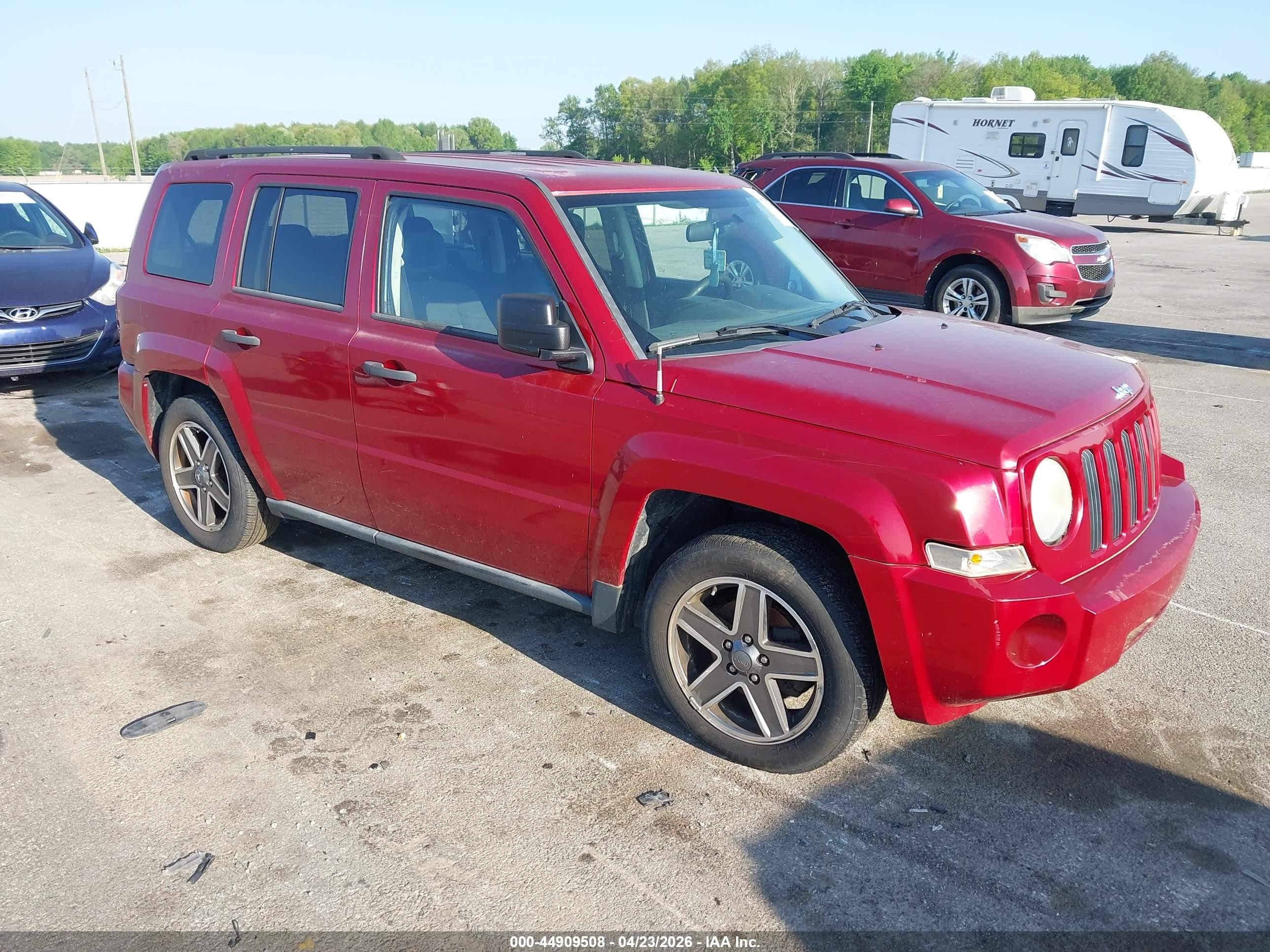 2009 Jeep Patriot Sport Red vin: 1J4FF28B39D218735