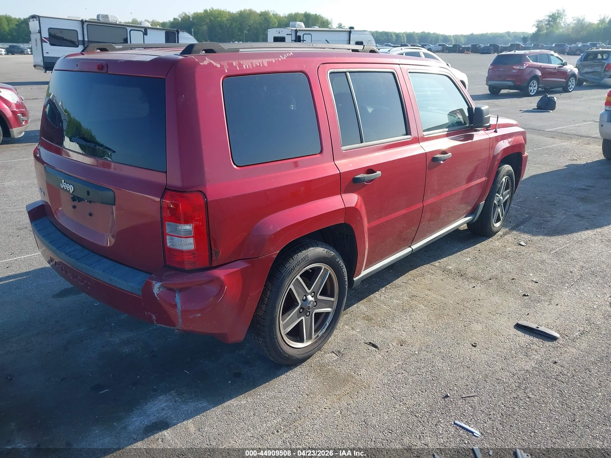 2009 Jeep Patriot Sport Red vin: 1J4FF28B39D218735