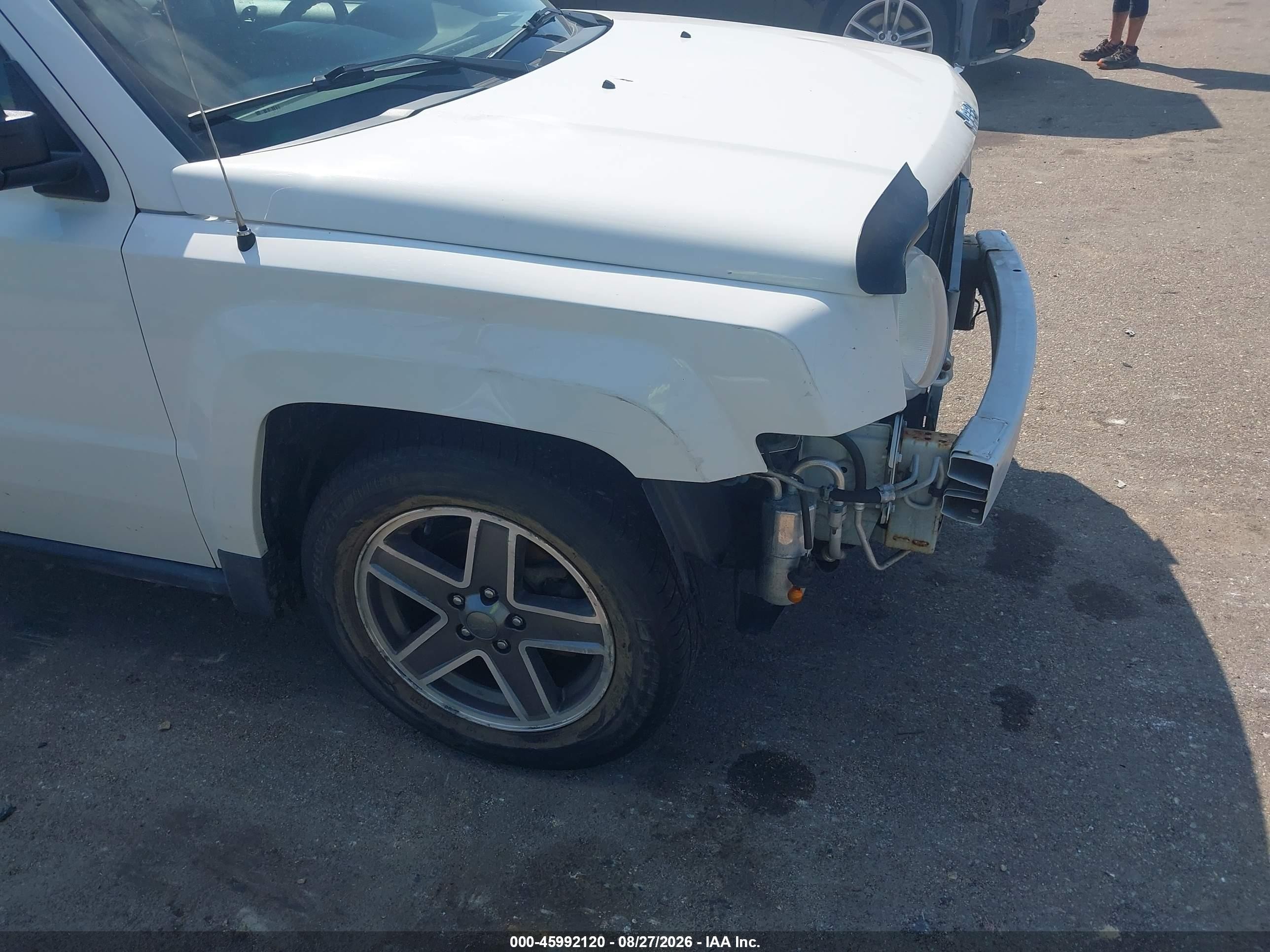 2009 Jeep Patriot Sport White vin: 1J4FF28B49D229260