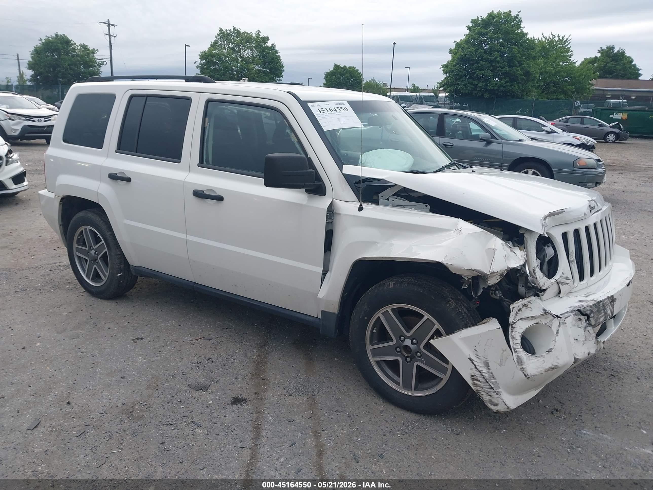 2009 Jeep Patriot Sport White vin: 1J4FF28B69D173595