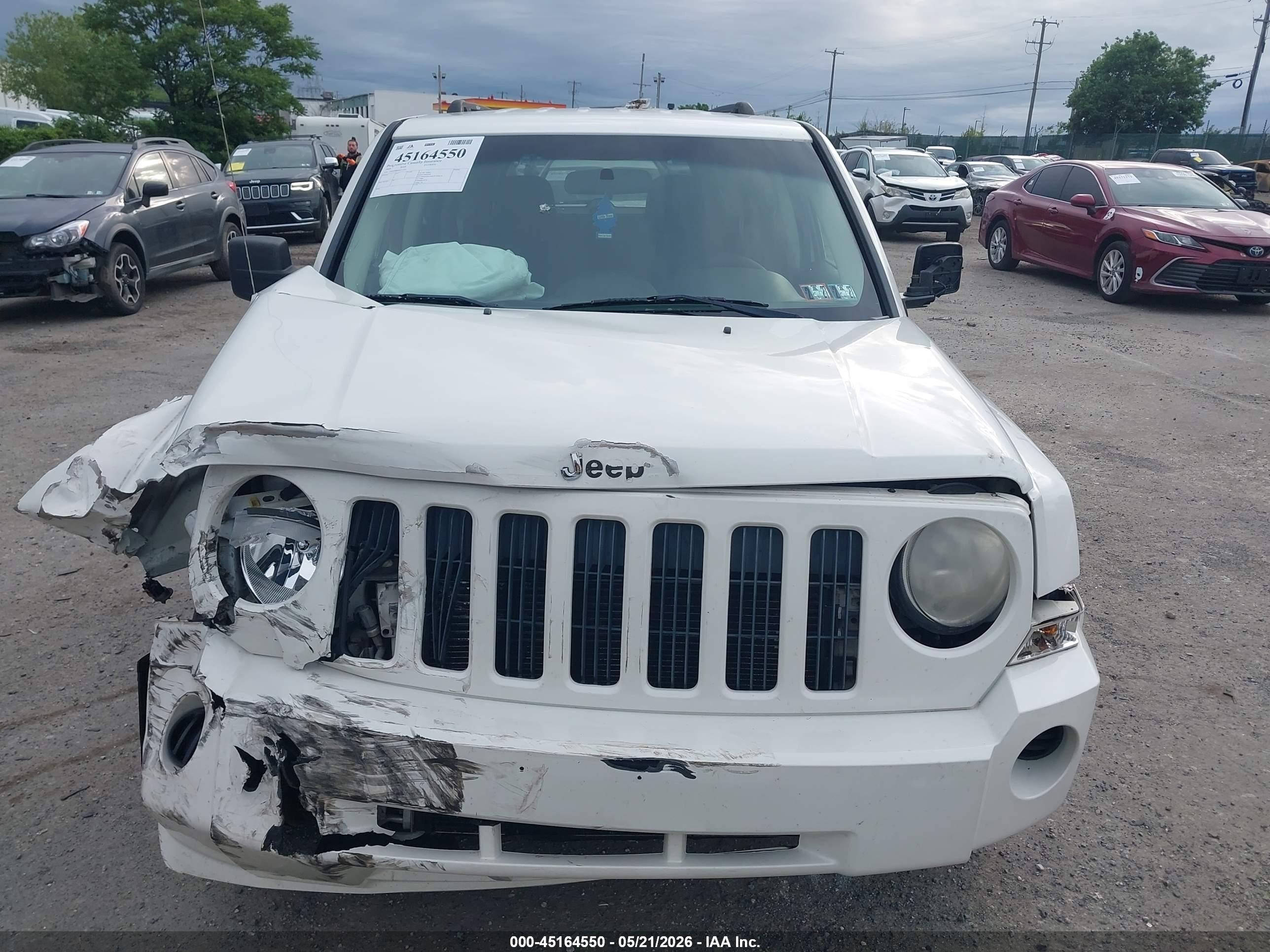 2009 Jeep Patriot Sport White vin: 1J4FF28B69D173595