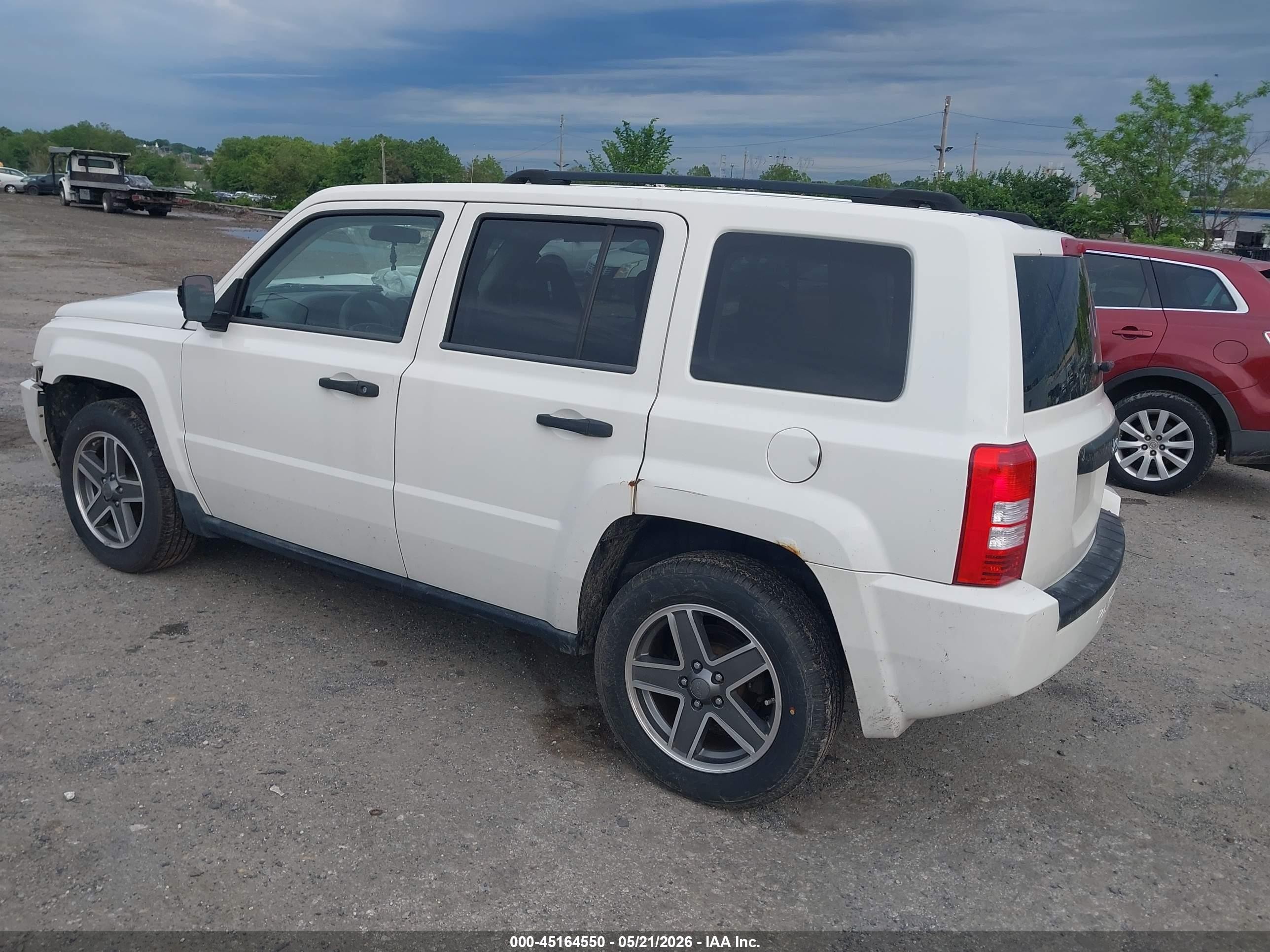 2009 Jeep Patriot Sport White vin: 1J4FF28B69D173595