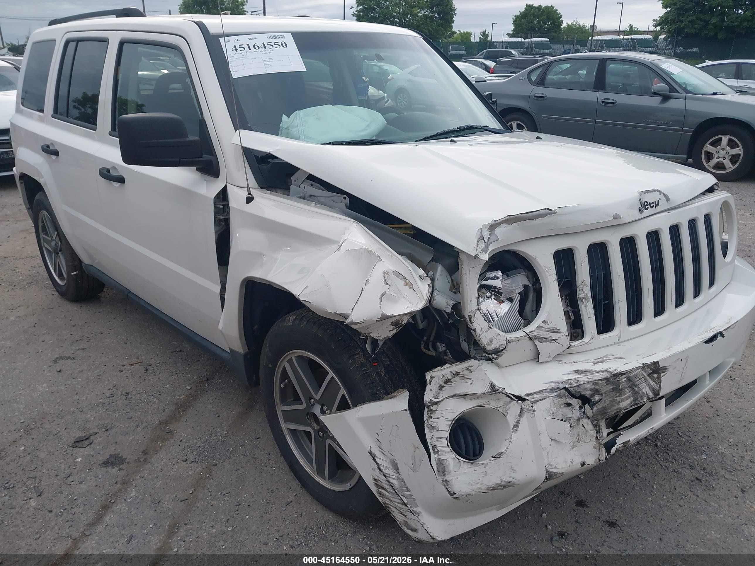 2009 Jeep Patriot Sport White vin: 1J4FF28B69D173595