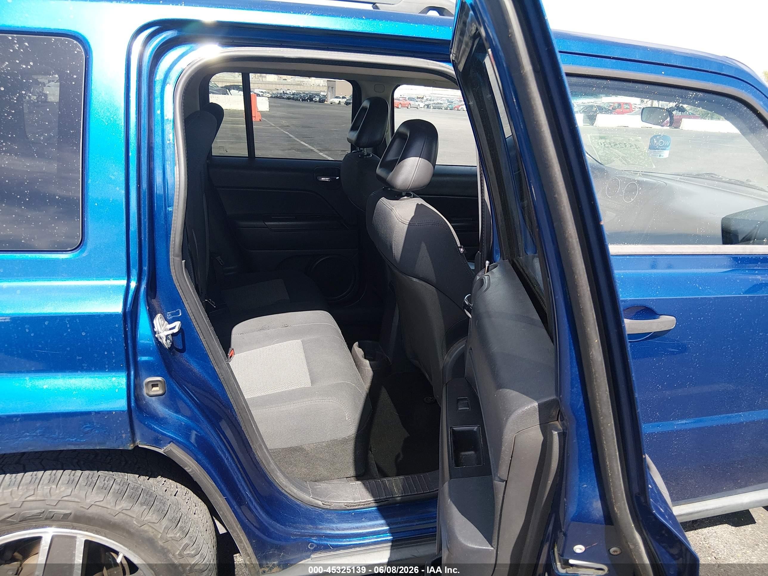 2009 Jeep Patriot Sport Синий vin: 1J4FF28B69D186203