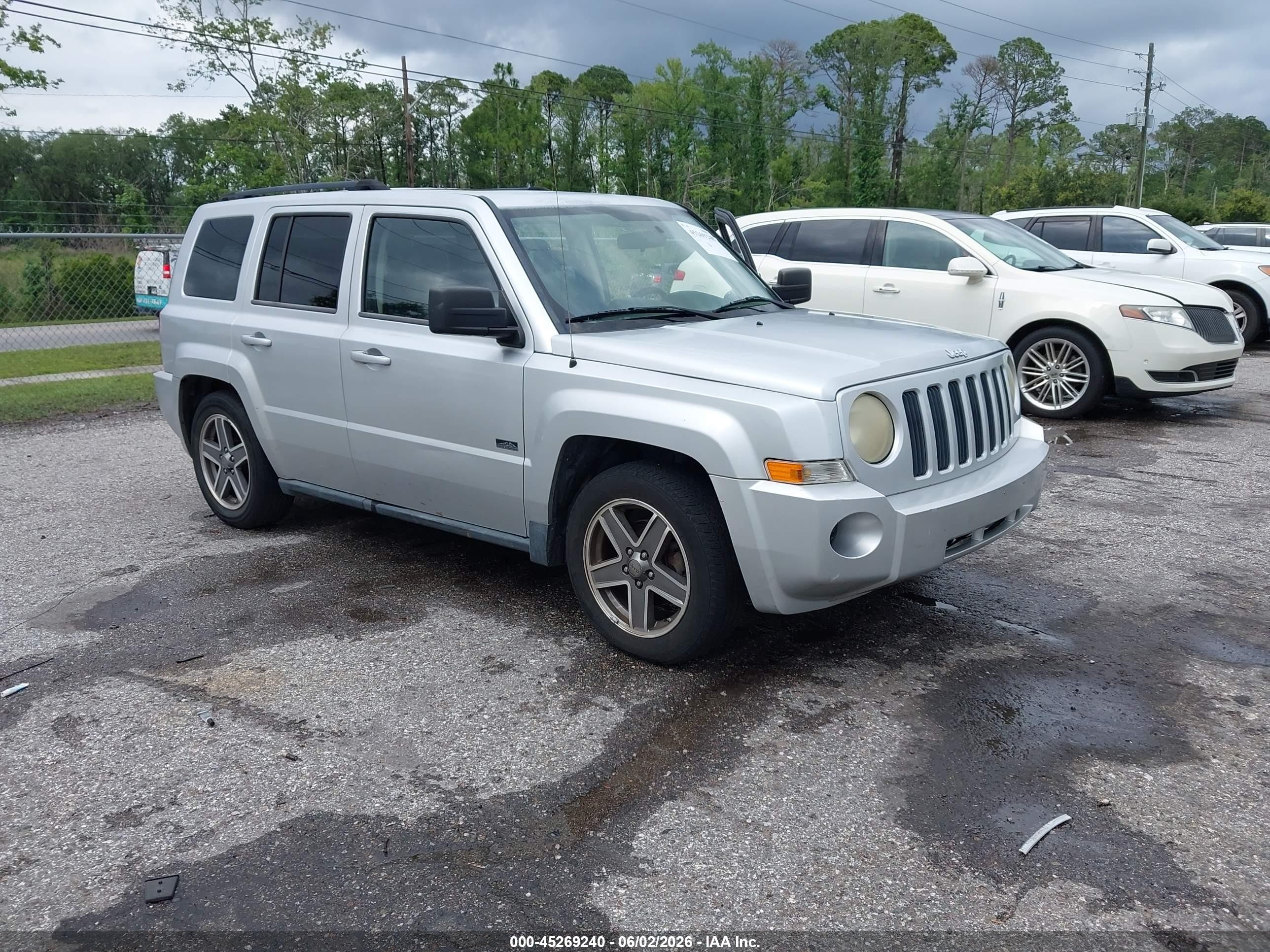 2009 Jeep Patriot Sport Silver vin: 1J4FF28B79D237000