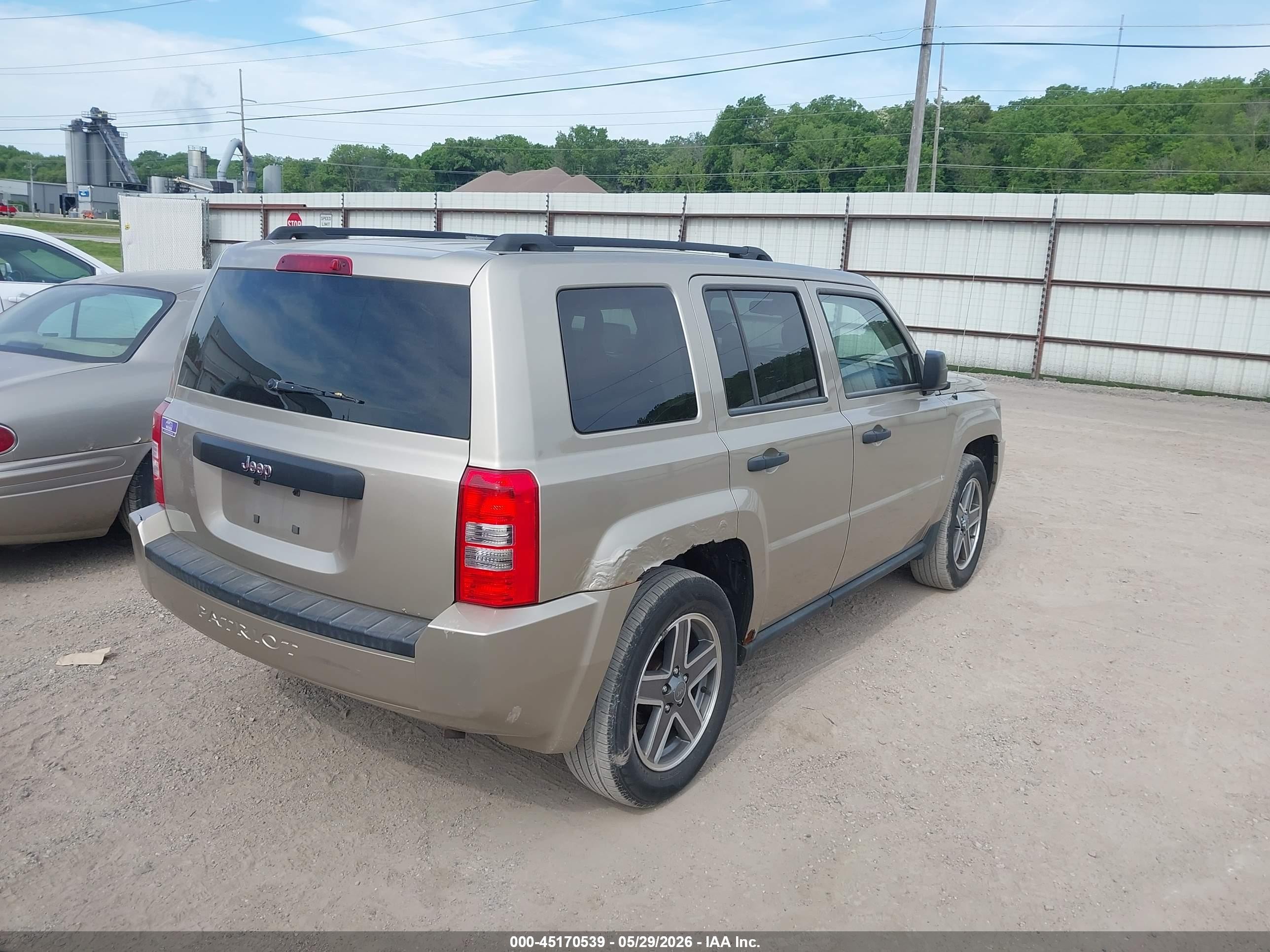 2009 Jeep Patriot Sport Gold vin: 1J4FF28B89D176949