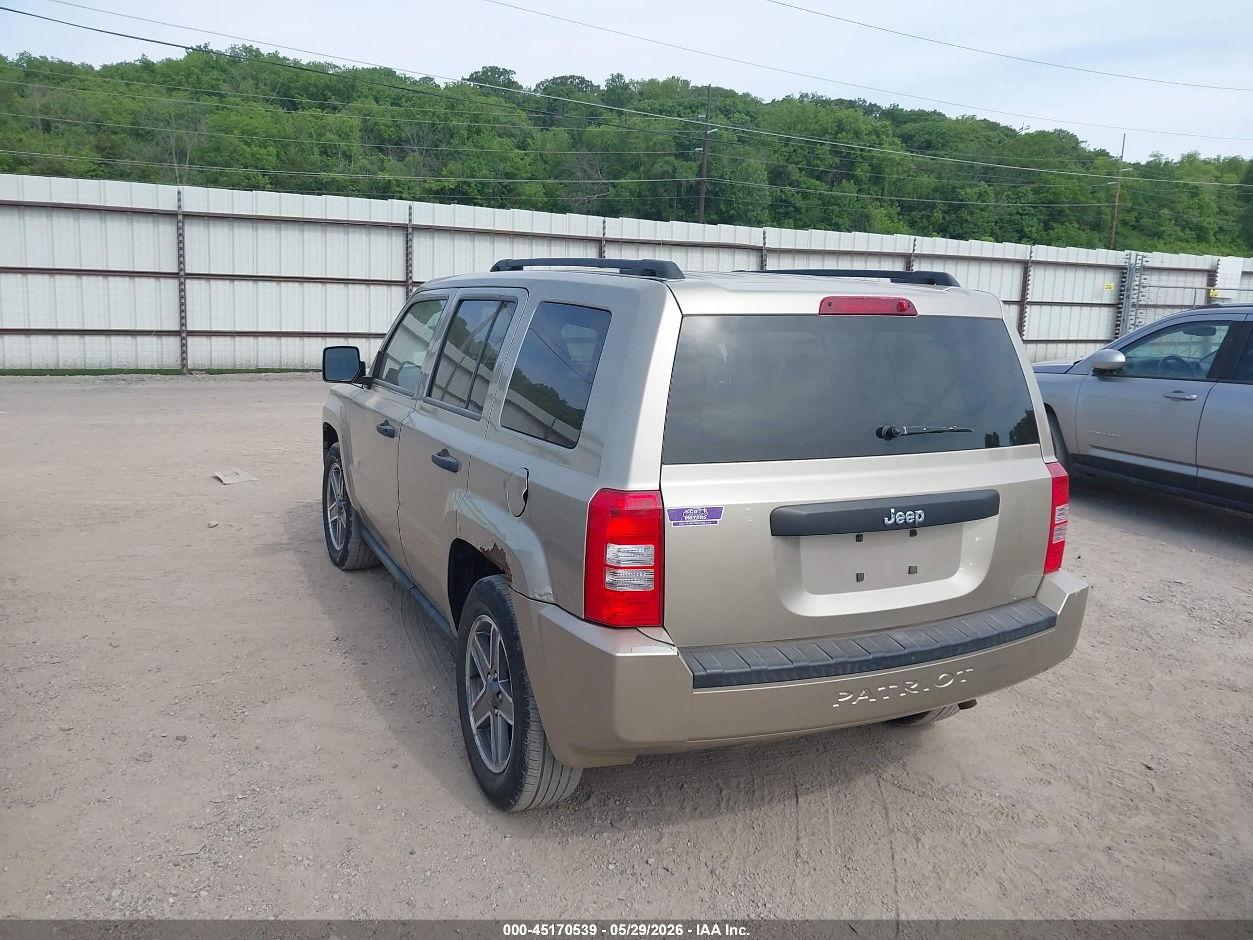 2009 Jeep Patriot Sport Gold vin: 1J4FF28B89D176949