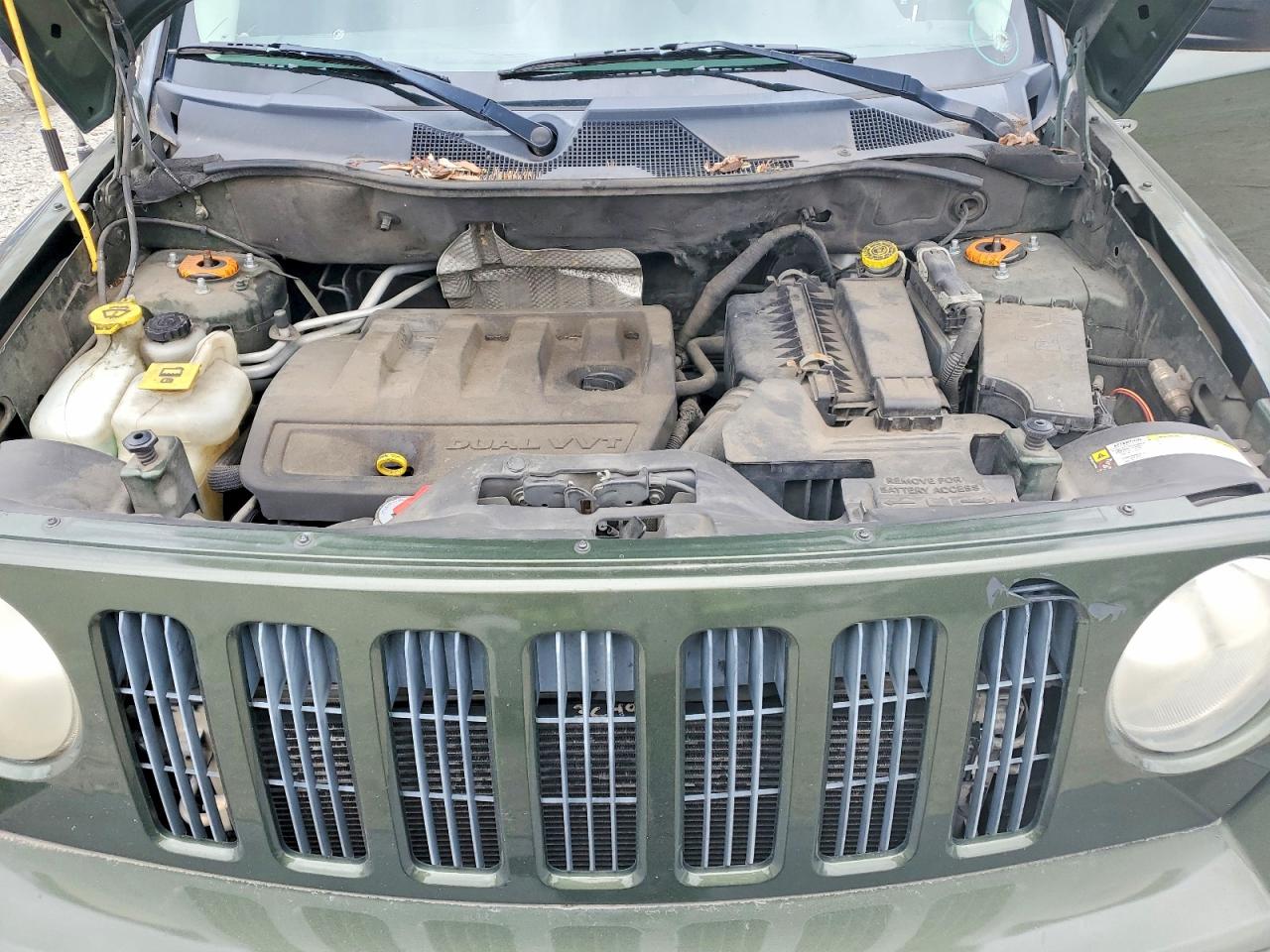 2009 Jeep Patriot Sport Green vin: 1J4FF28BX9D219879