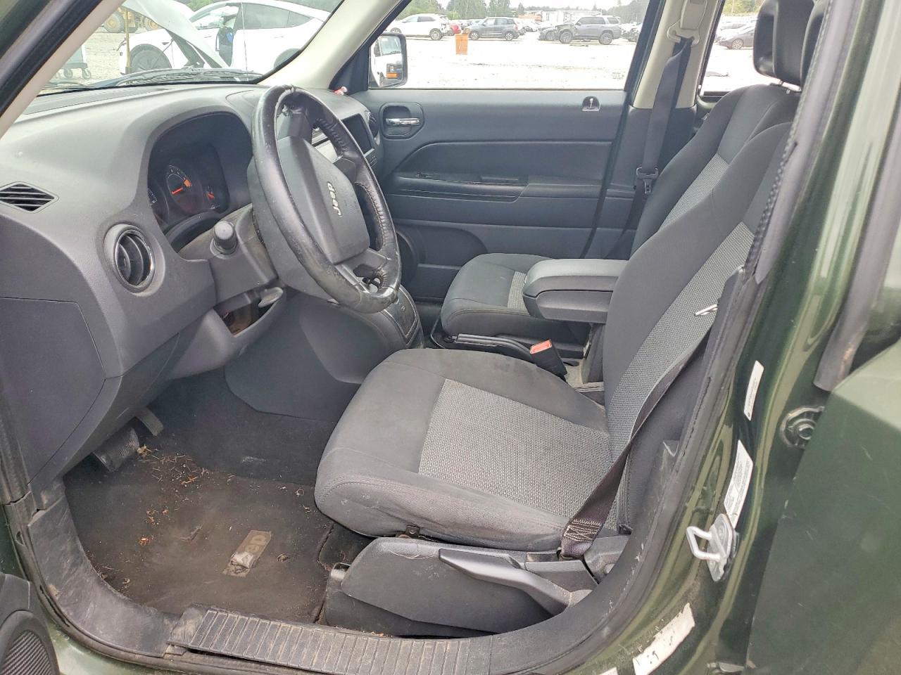 2009 Jeep Patriot Sport Green vin: 1J4FF28BX9D219879