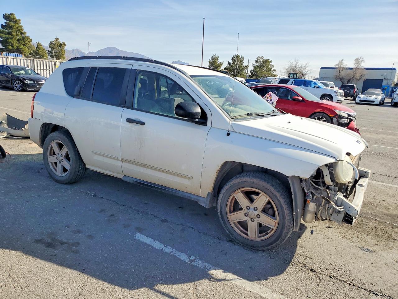 2009 Jeep Compass Sport White vin: 1J4FF47B29D205861