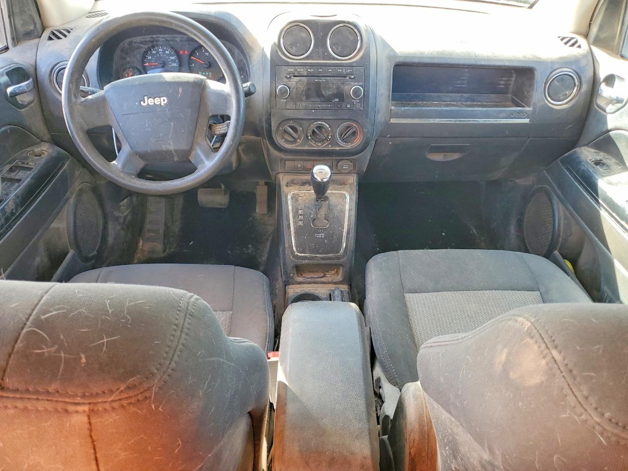 2009 Jeep Compass Sport White vin: 1J4FF47B29D205861