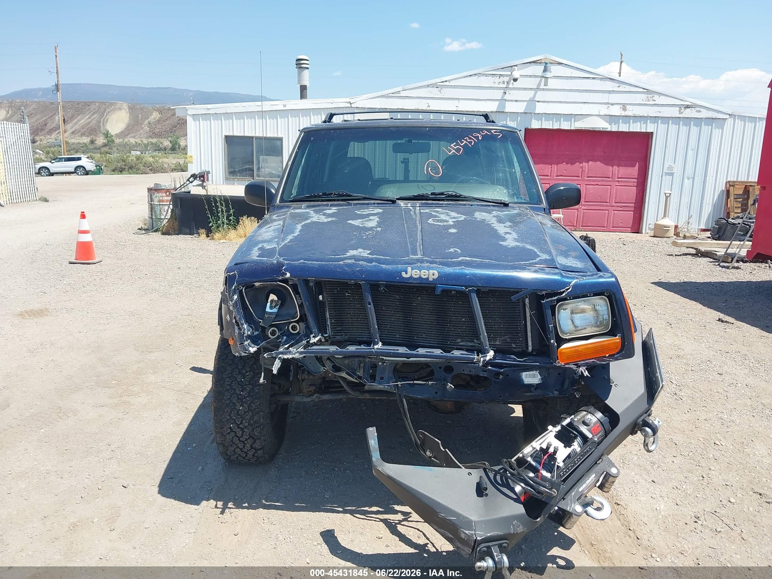 2000 Jeep Cherokee Sport Navy vin: 1J4FF48S0YL117880