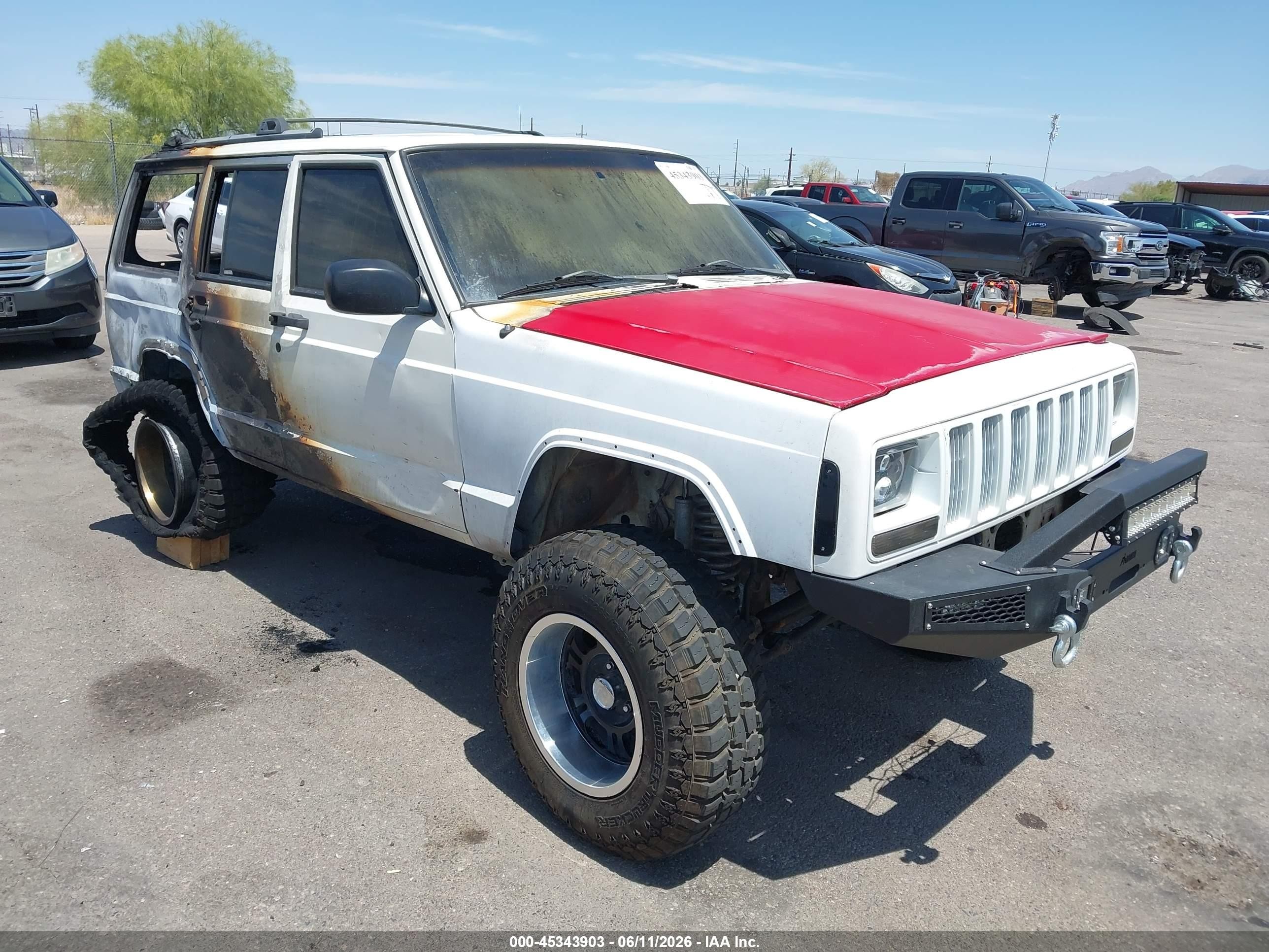 2000 Jeep Cherokee Sport White vin: 1J4FF48S0YL219888
