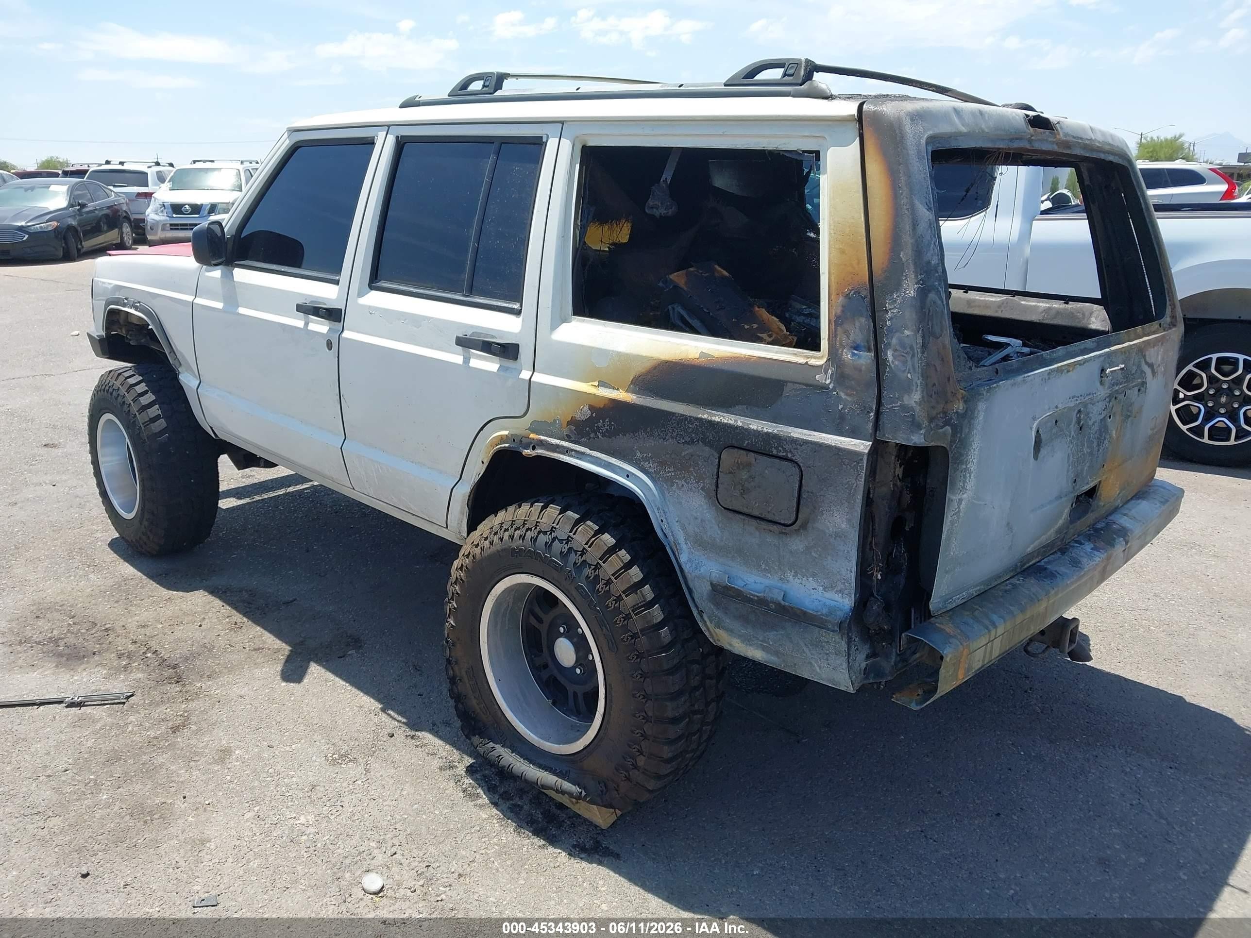 2000 Jeep Cherokee Sport White vin: 1J4FF48S0YL219888
