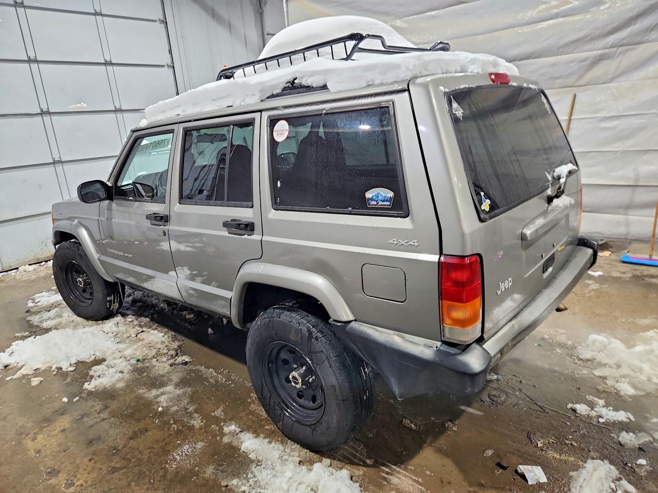 2001 Jeep Cherokee Sport Silver vin: 1J4FF48S11L559573