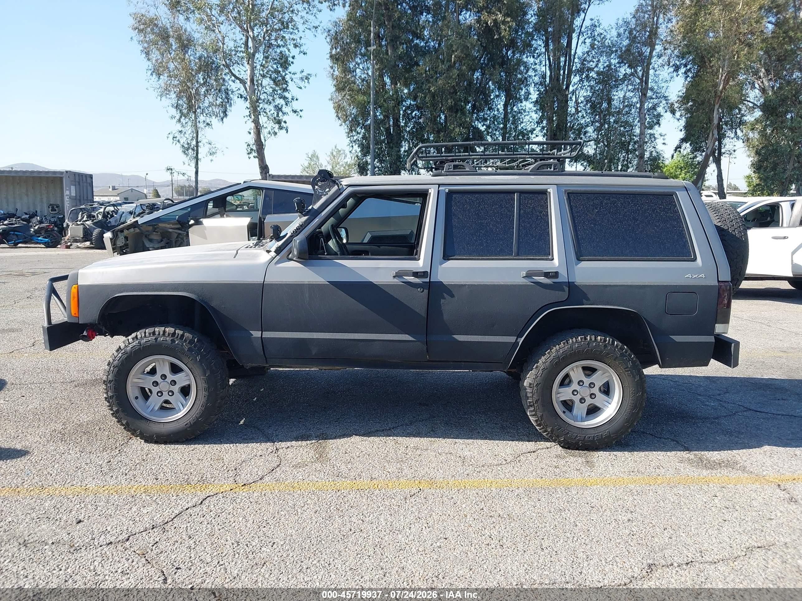 2001 Jeep Cherokee Sport Brown vin: 1J4FF48S21L510012