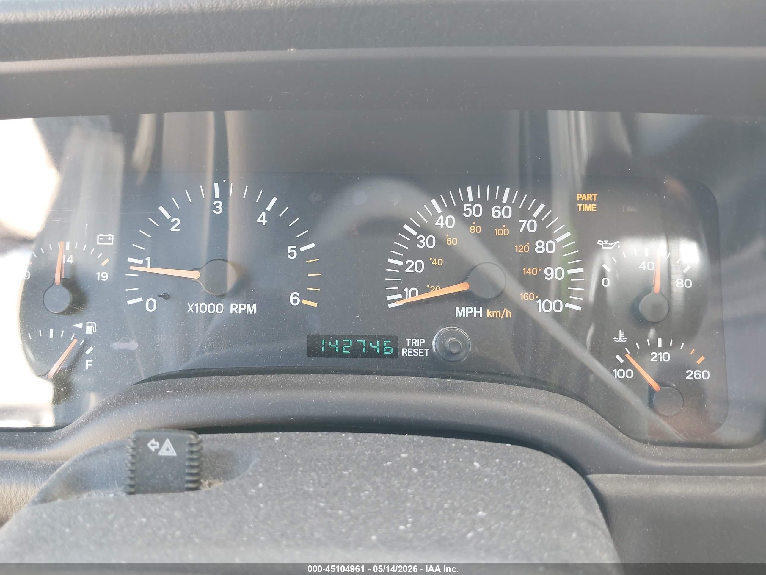 2001 Jeep Cherokee Sport Pewter vin: 1J4FF48S21L510107